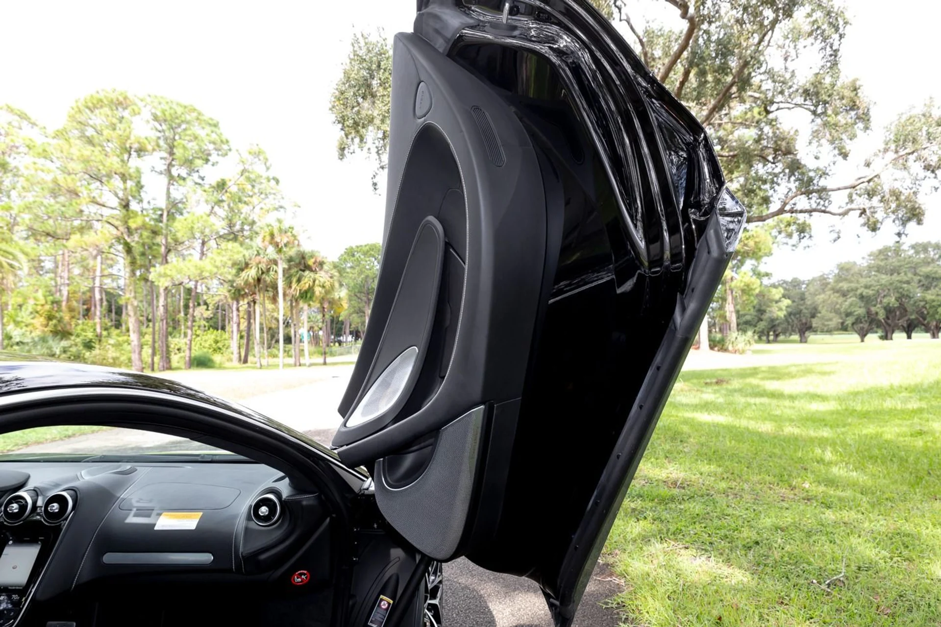 mph033_4078590071_452_p34_l_240a0339df