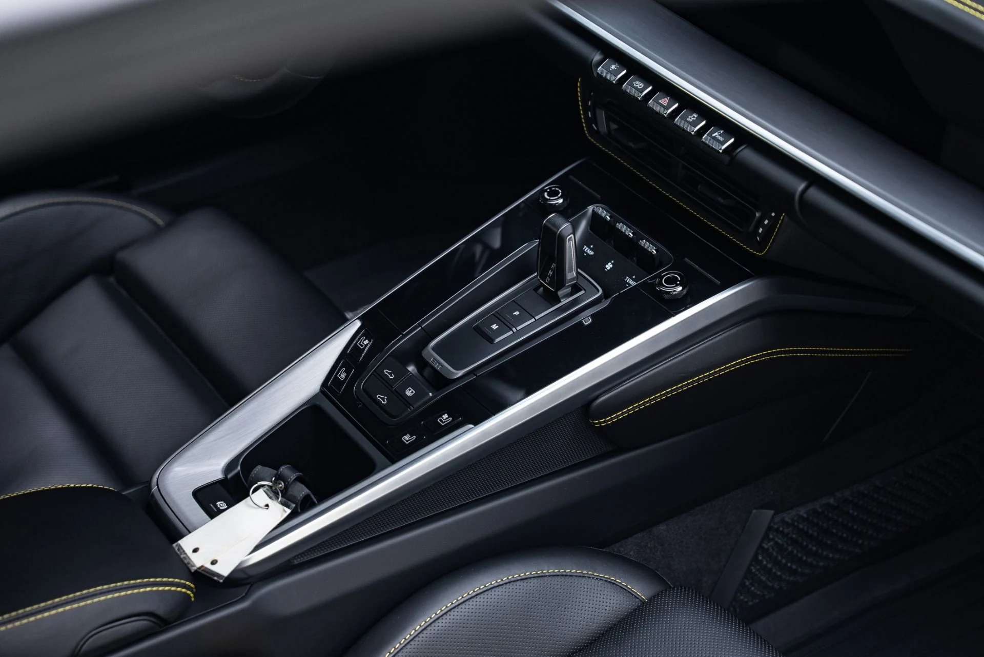 mph033_4079747394_Used_2022_Porsche_911_Turbo_S_1766184761_f581ba7034