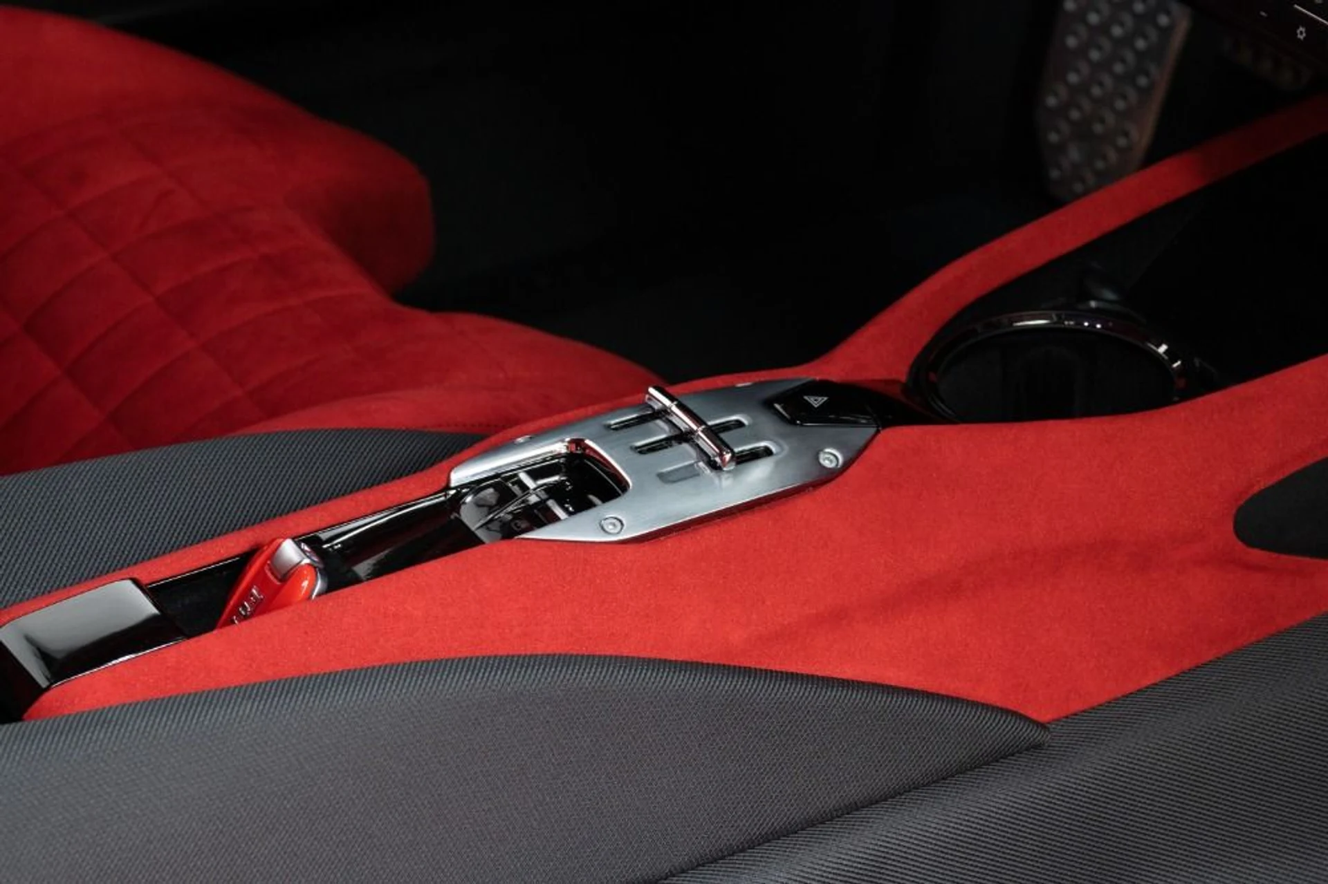 mph033_4088276824_Used_2022_Ferrari_812_Competizione_59b13ff65d