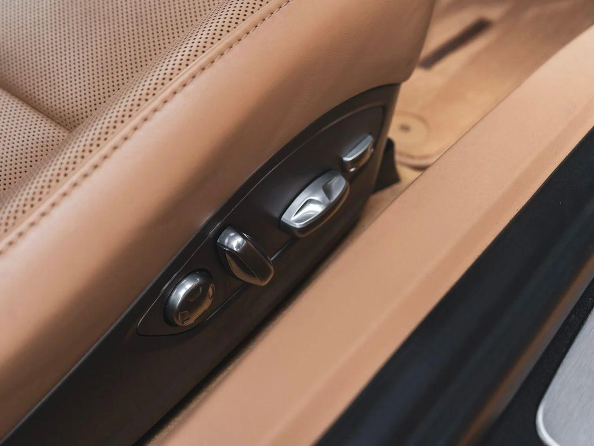 mph033_4089593987_2767r_Dbn5z_CU_58f_XLPY_Kd9_SRVWA_2f8e505c2f