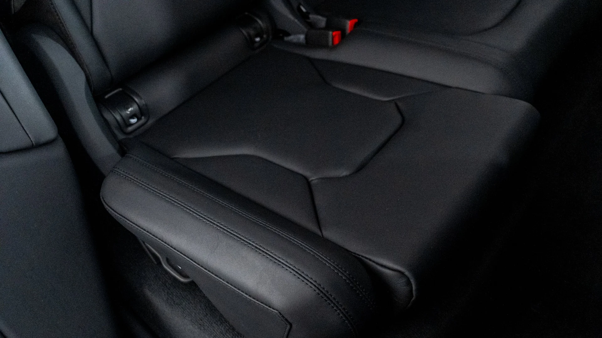 mph033_4089708866_content_homenetiol_com_2001243_2130496_0x0_9db985f7bc4a46f4a4e0c51fd3eb7052_2b19345f3e