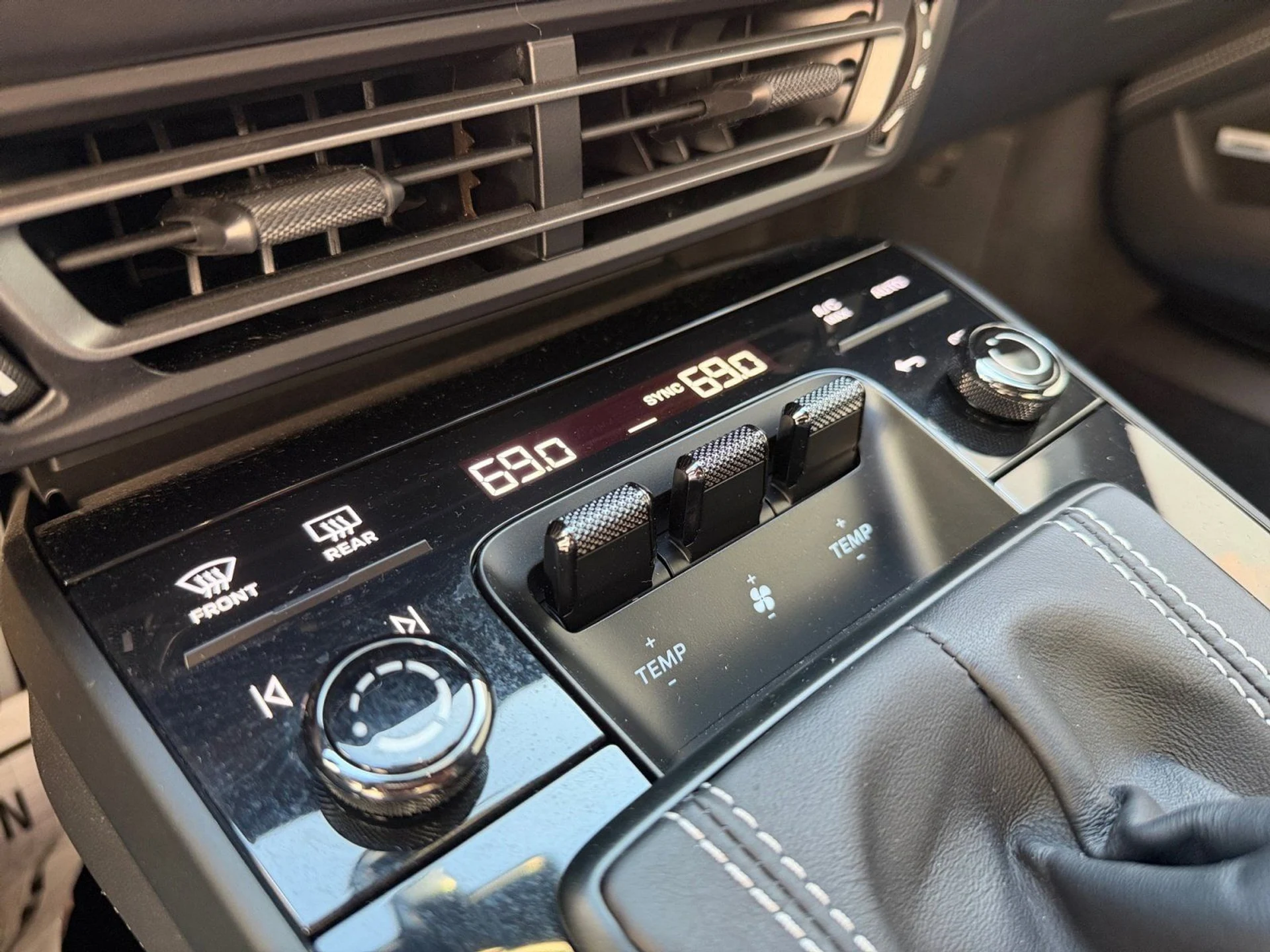 mph033_4113892735_81e960abd4f5094310a530b1f0acaec8x_e093f2e9e3