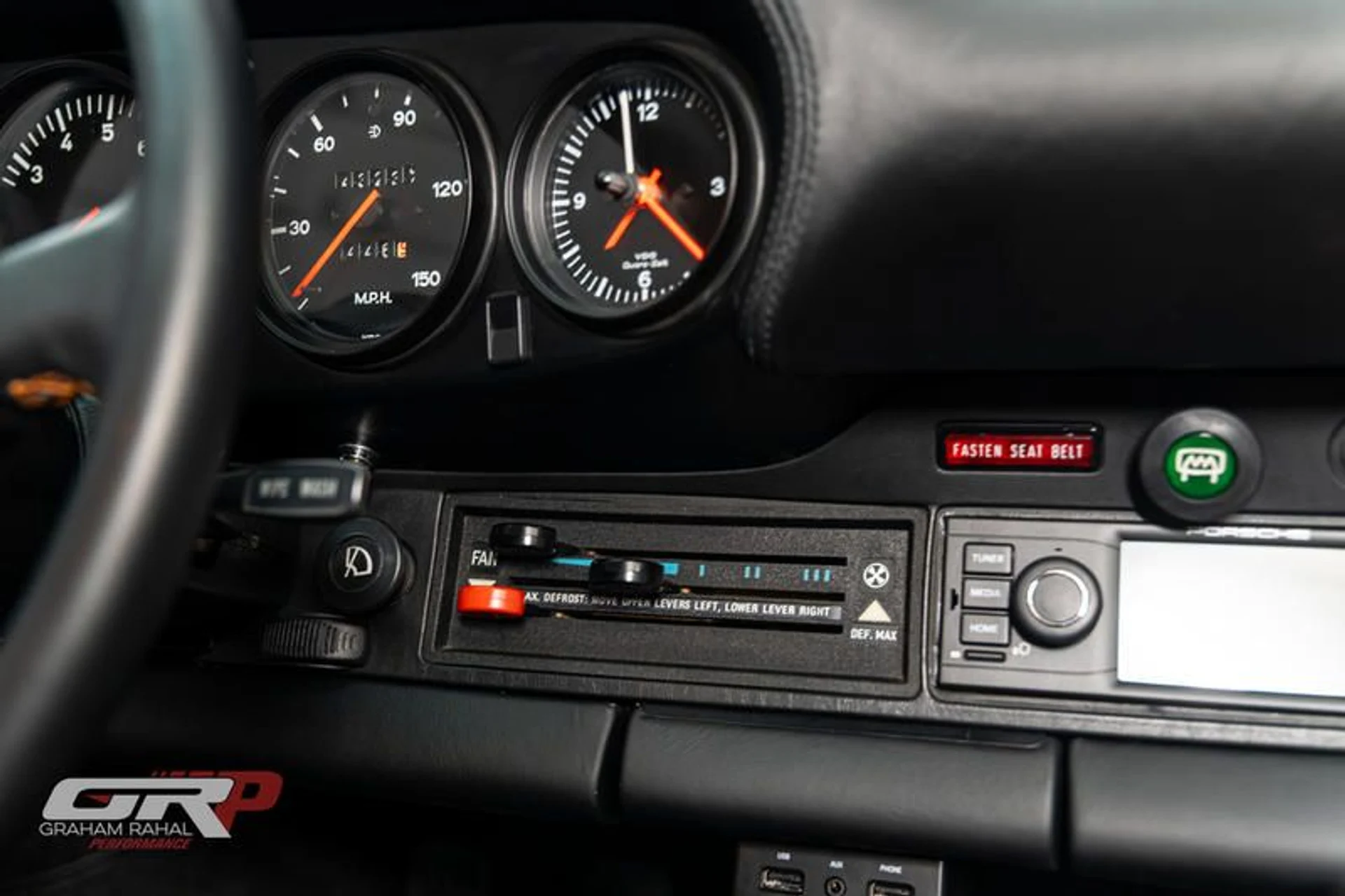 mph033_4124409748_84_F6_E8_A1_523_A_4_DFF_B8_ED_BF_4983_DDD_35_D_df32232c13