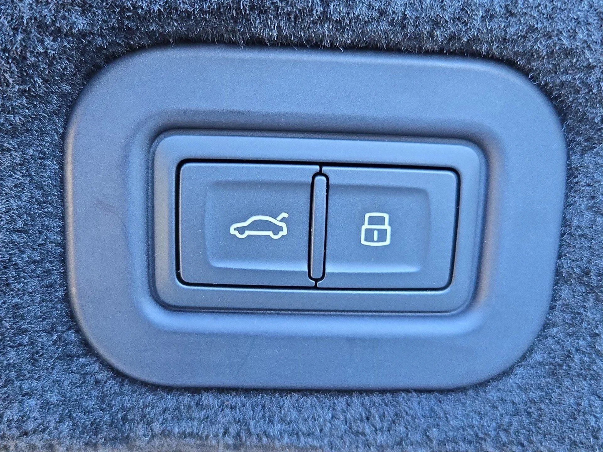 mph033_4129363262_65e5fe58a187fa1cdfdf3341f00e9a31x_48bbf236fc