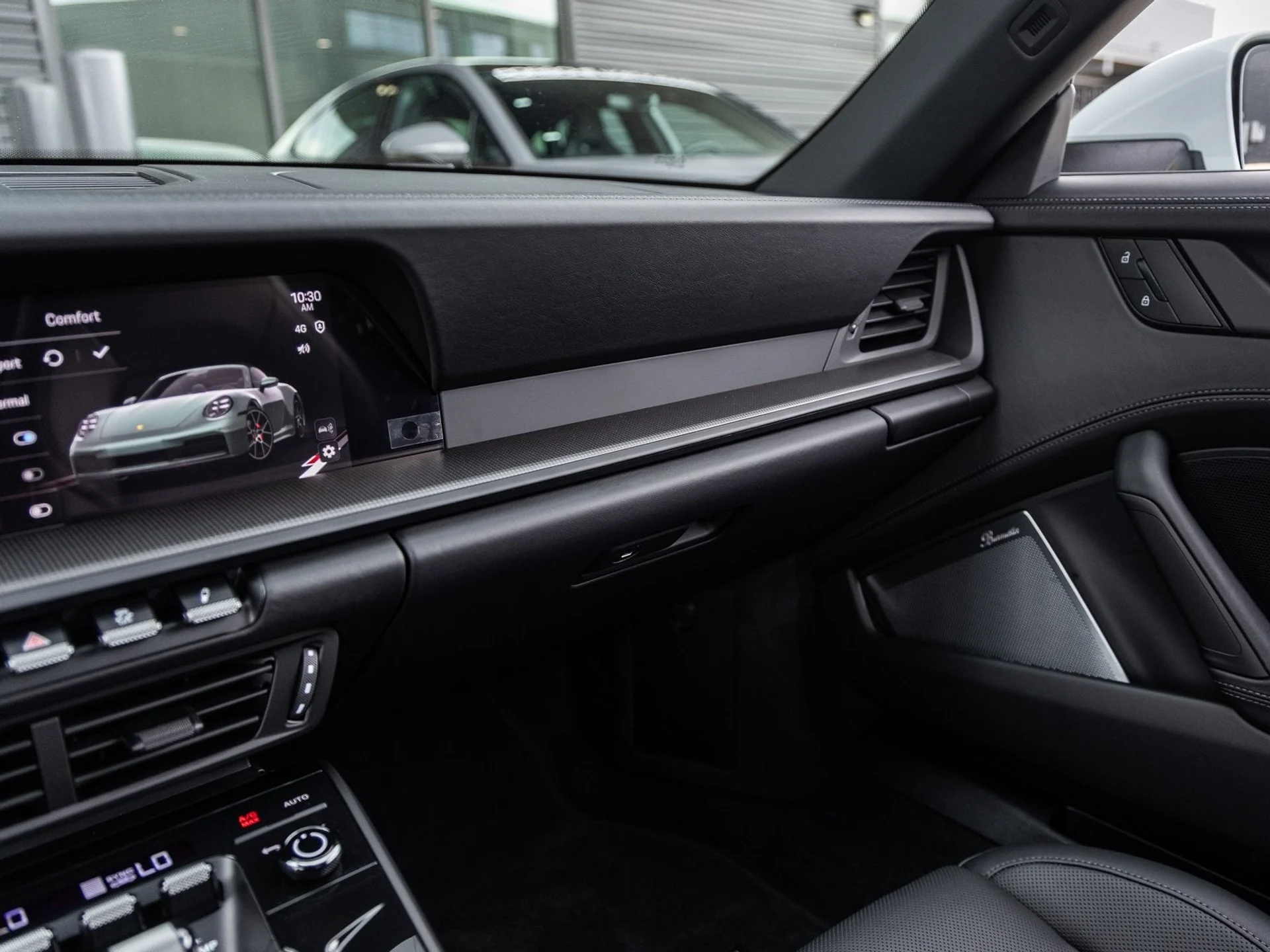 mph033_412996684_34_736b550b60