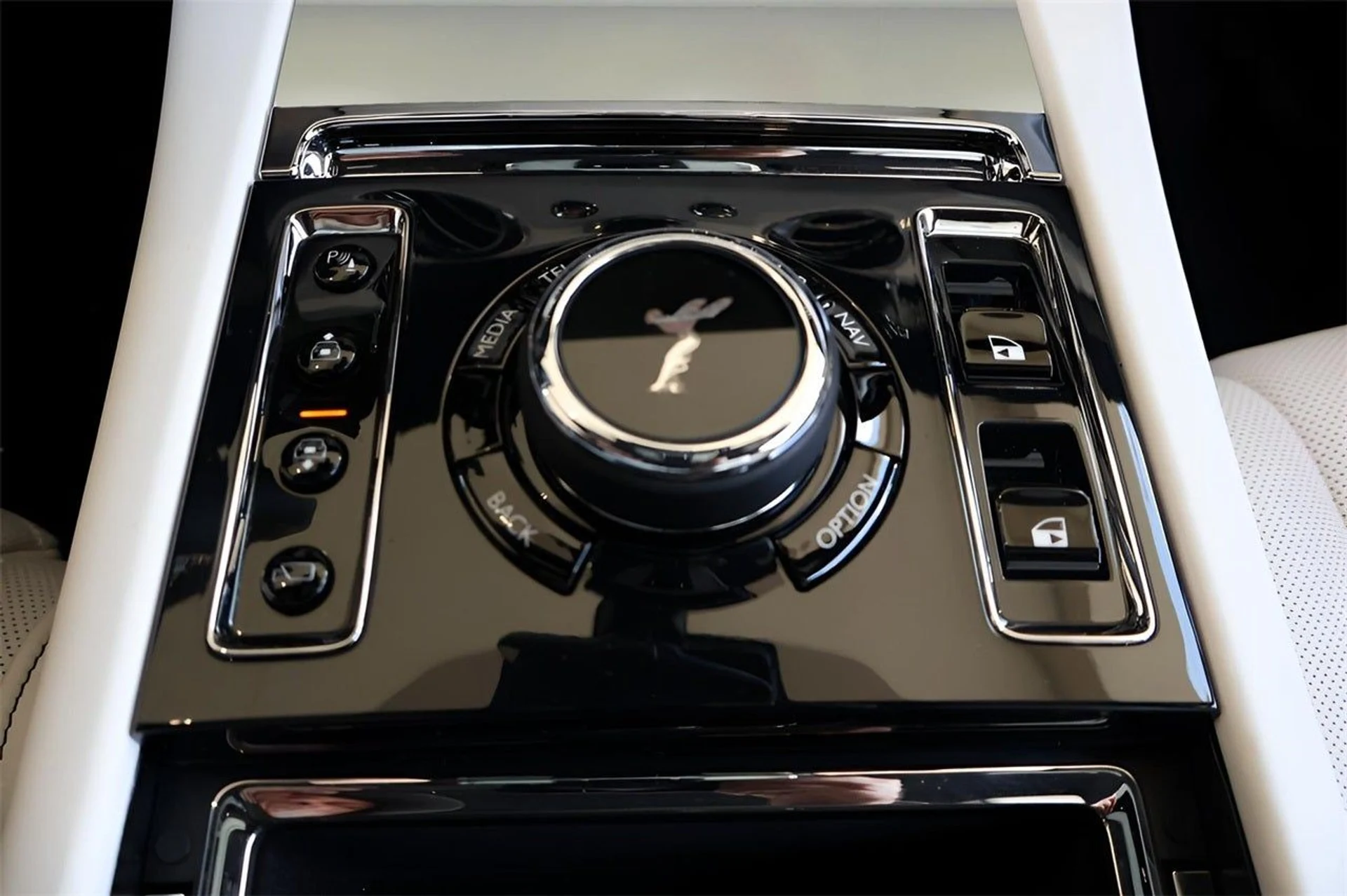 mph033_413222783_34_df9c6ed741