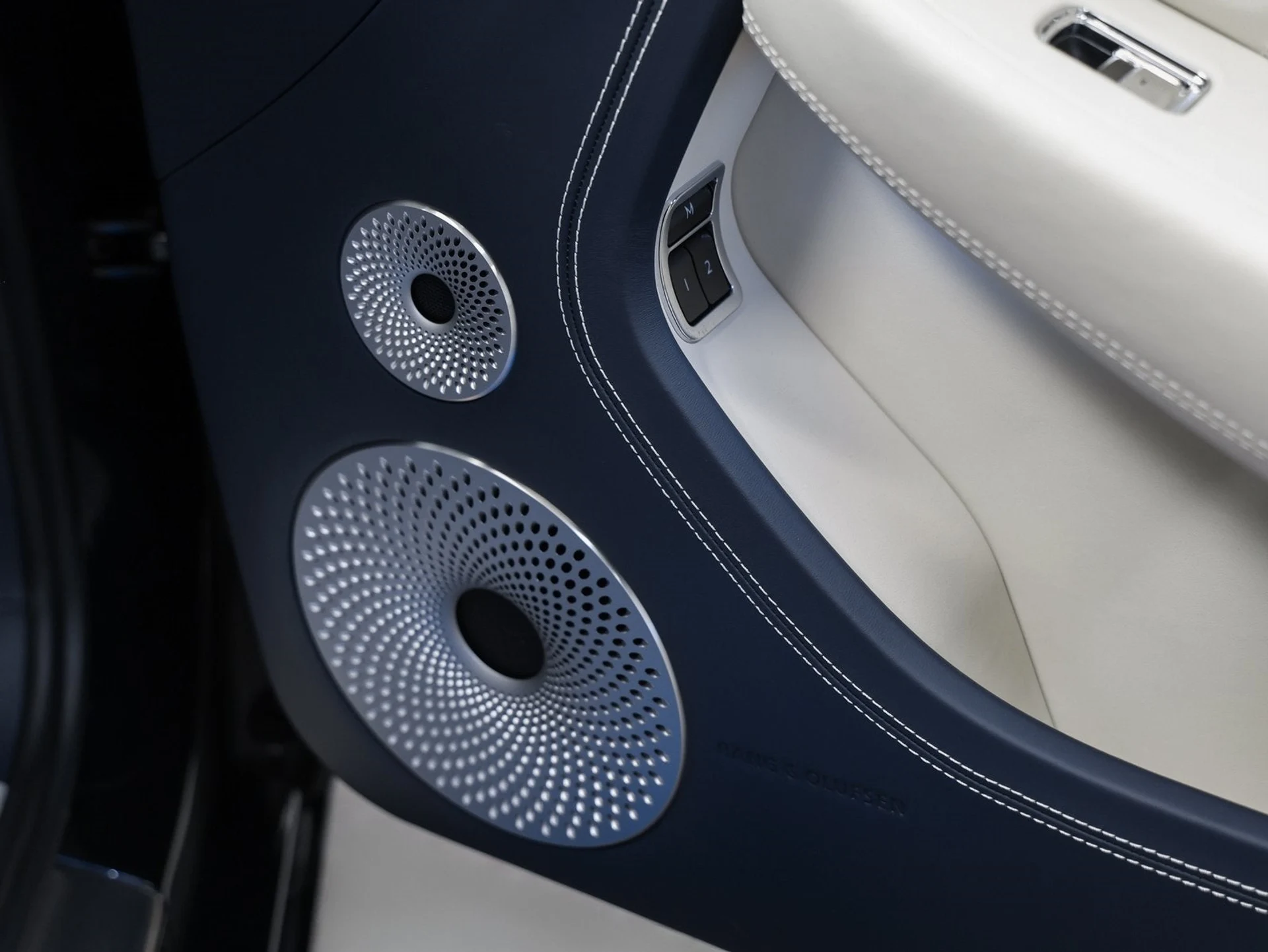 mph033_4132716665_34_c391e28488