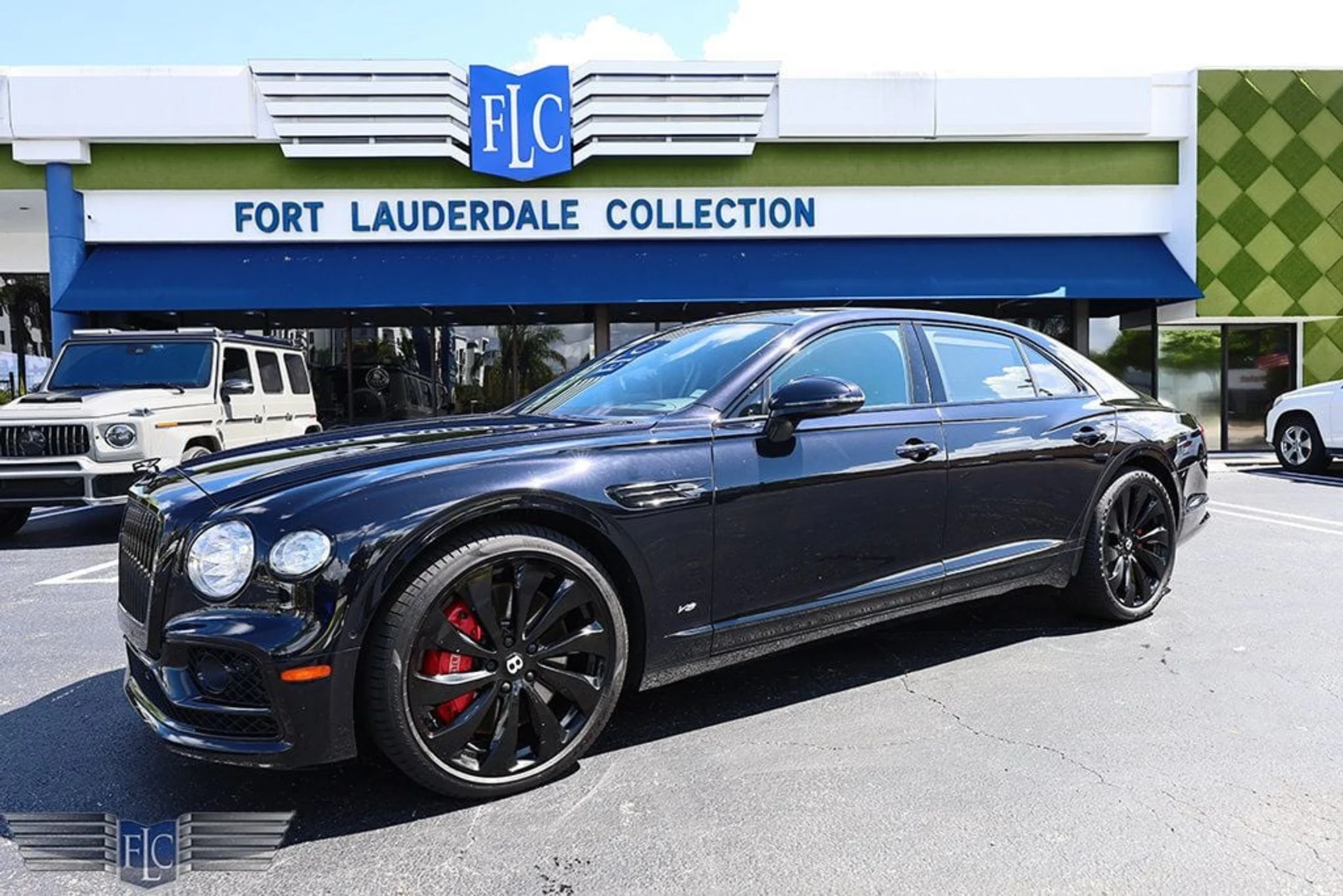 mph033_4151731600_used_2022_bentley_flying_spur_mullinerv8sedan_6305_22929315_34_1024_103d1be204