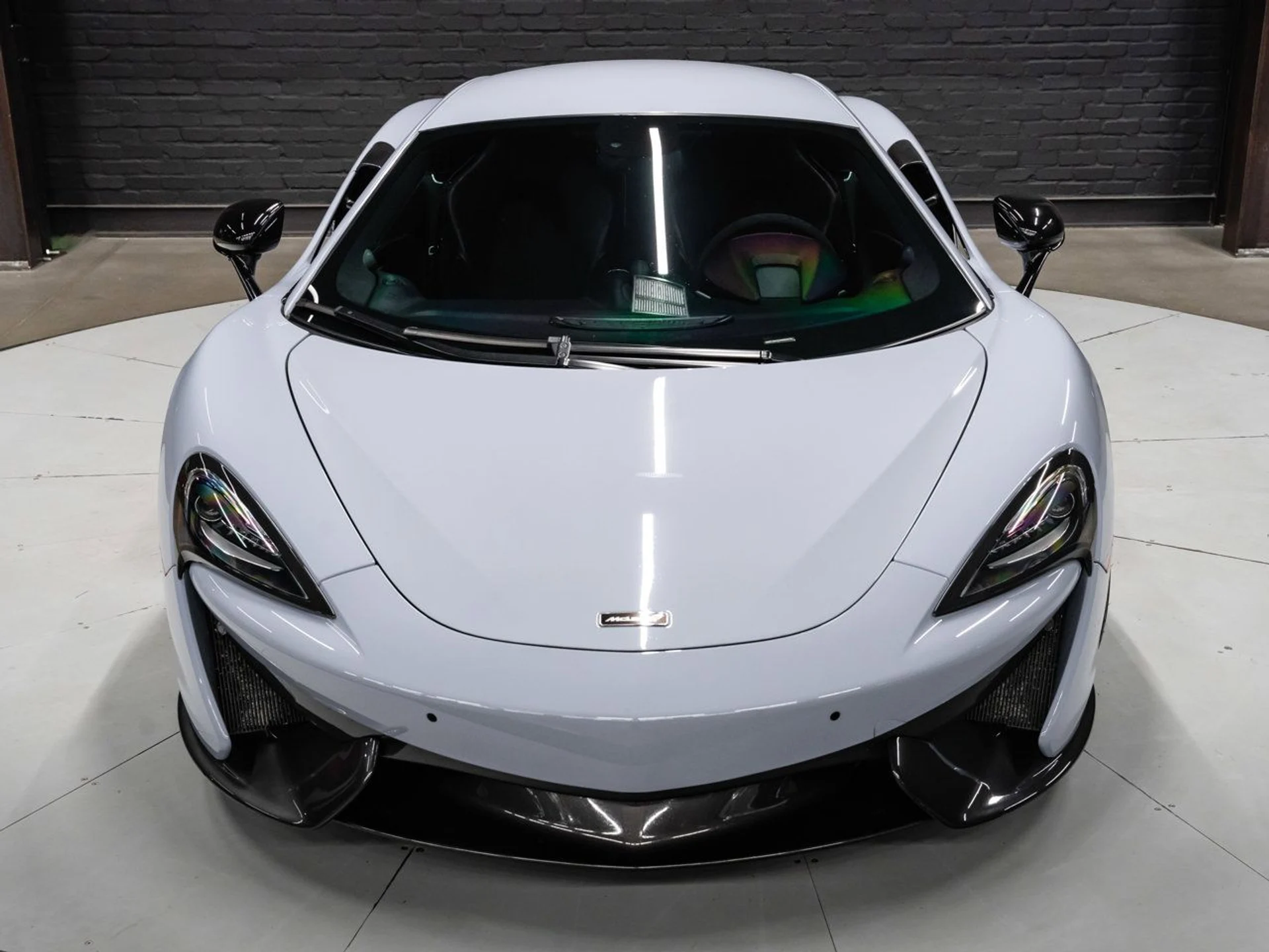 mph033_4183055081_mclaren_570s_2017_fa4333817e