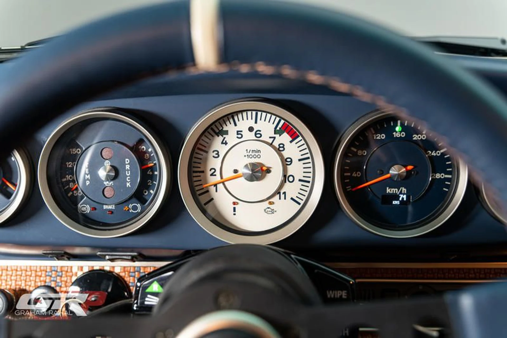 mph033_4187403541_2_E7_E2_E8_B_03_D0_4_F1_D_BD_81_82_A22893_AB_38_4aa18757be