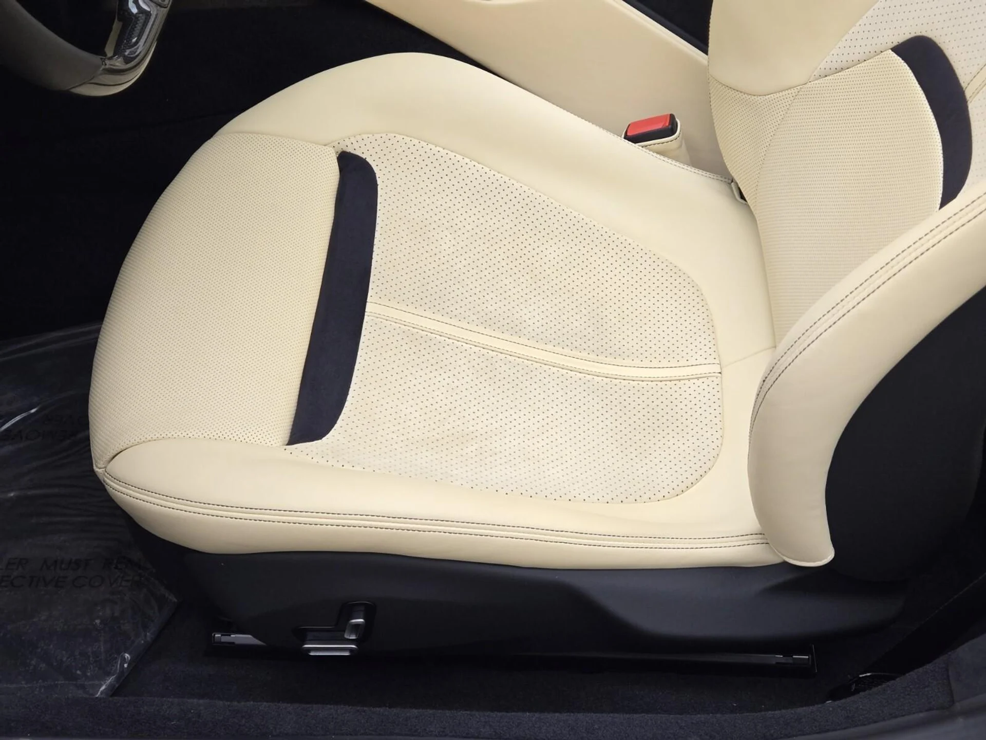 mph033_4191727053_Used_2024_Ferrari_Roma_1770706225_301aad6b78