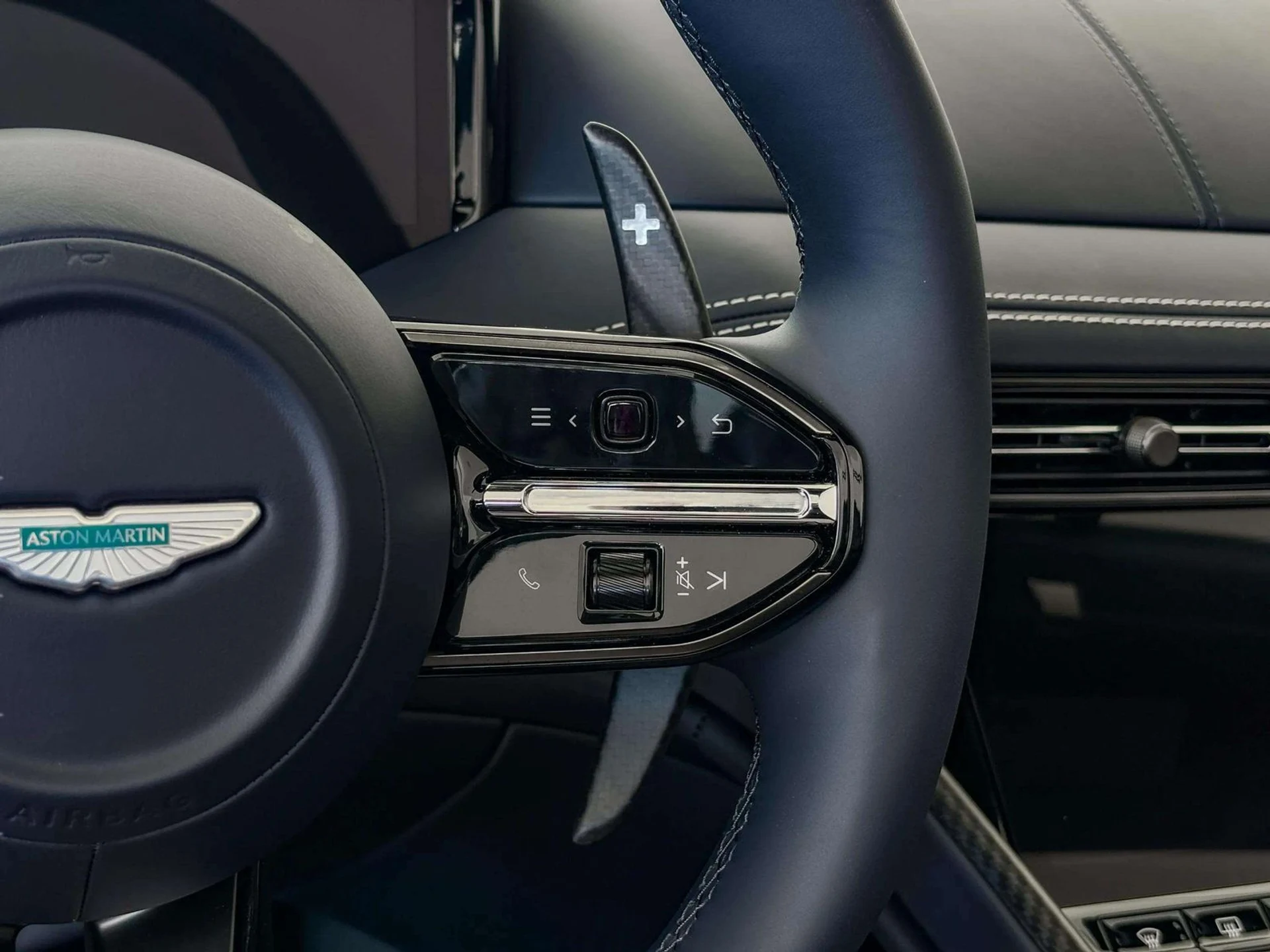 mph033_4200644777_db3c3fd6_405c_4013_8ea7_4ef594028db9_d3486cdf5c