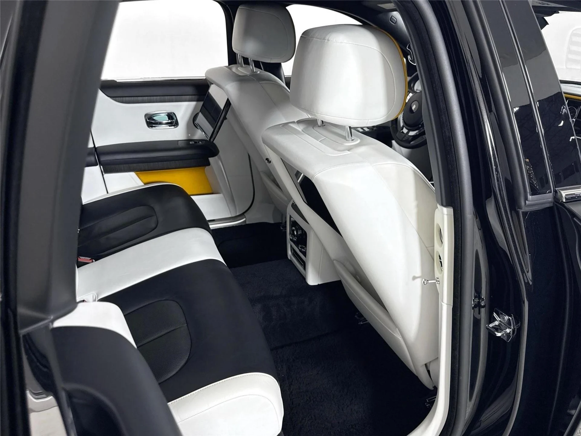 mph033_4203154266_04a58bff773b91100e89081283c7efae_14df49da92