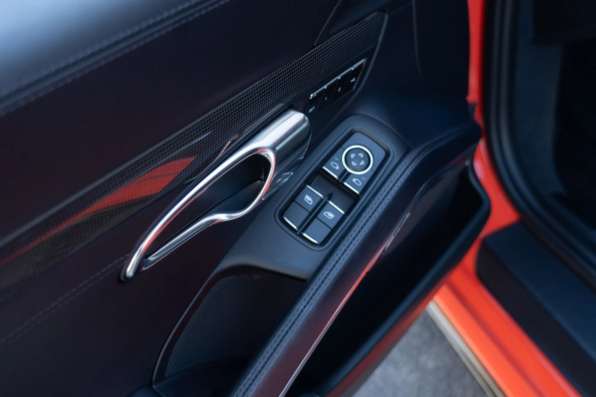 mph033_4204540767_Used_2016_Porsche_911_Turbo_S_1756939702_11f5c821ed