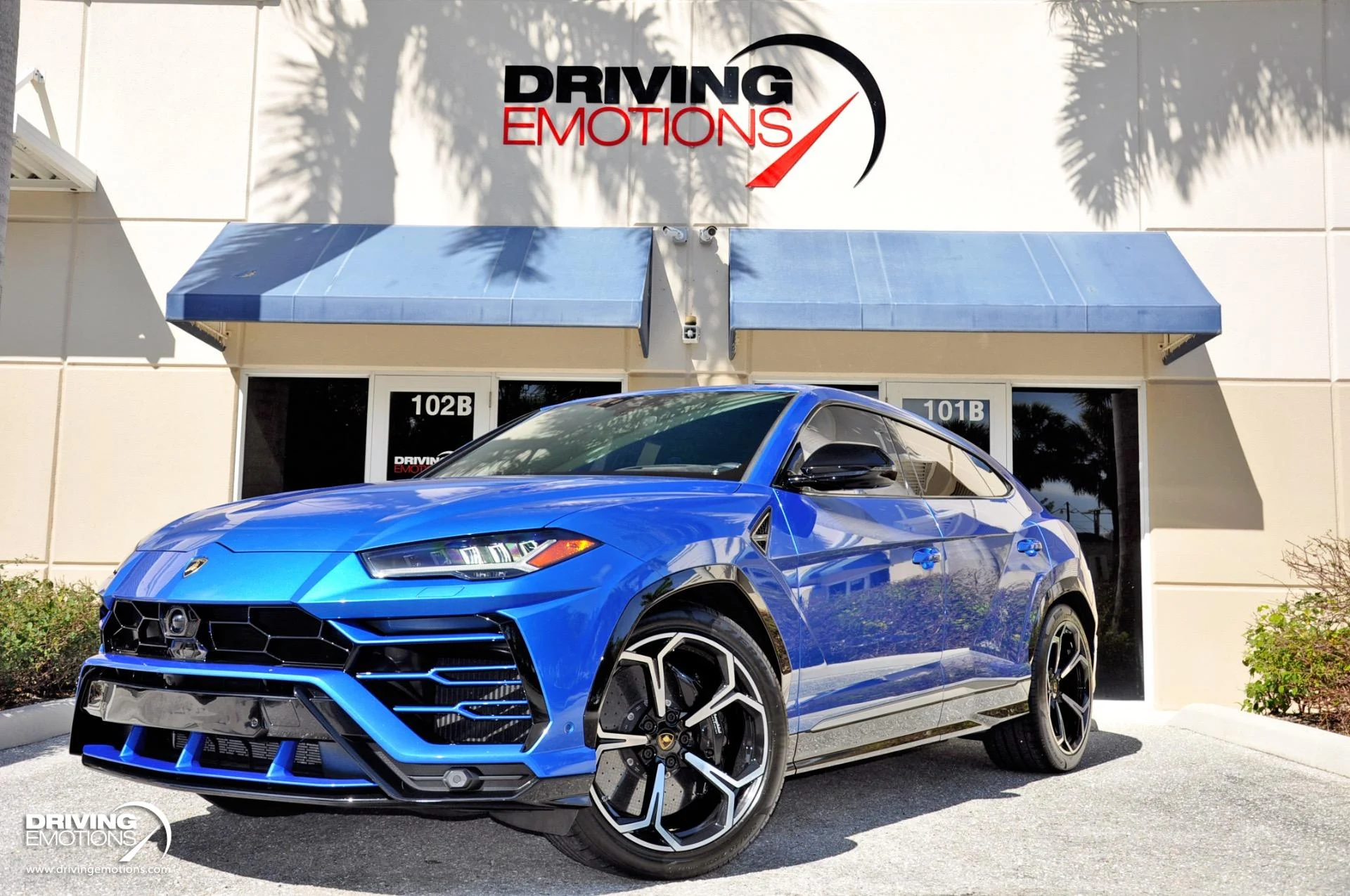 mph033_4210467693_801_p34_l_e42497de18