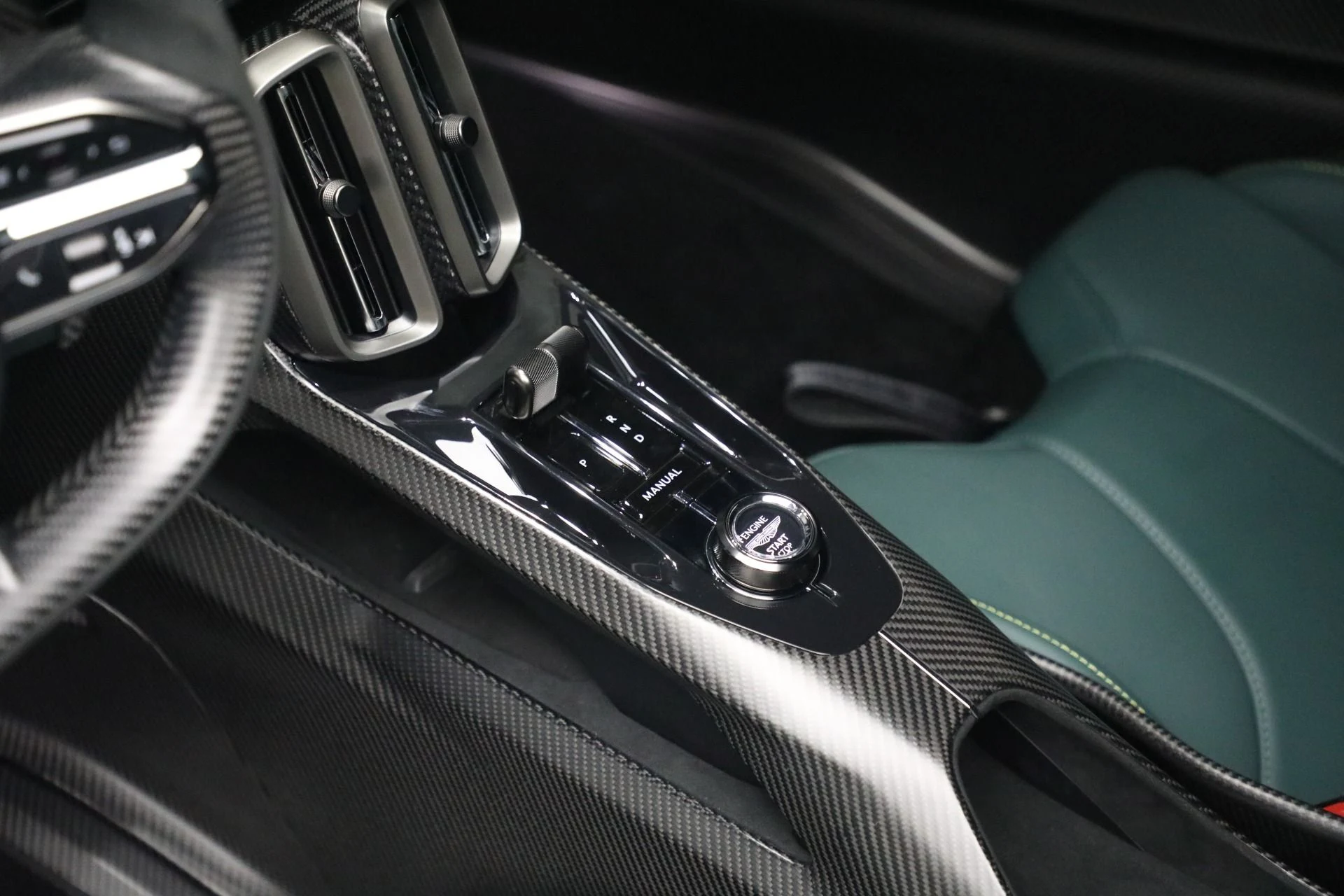 mph033_4210978263_New_2026_Aston_Martin_Valhalla_1779312617_2e758839f7