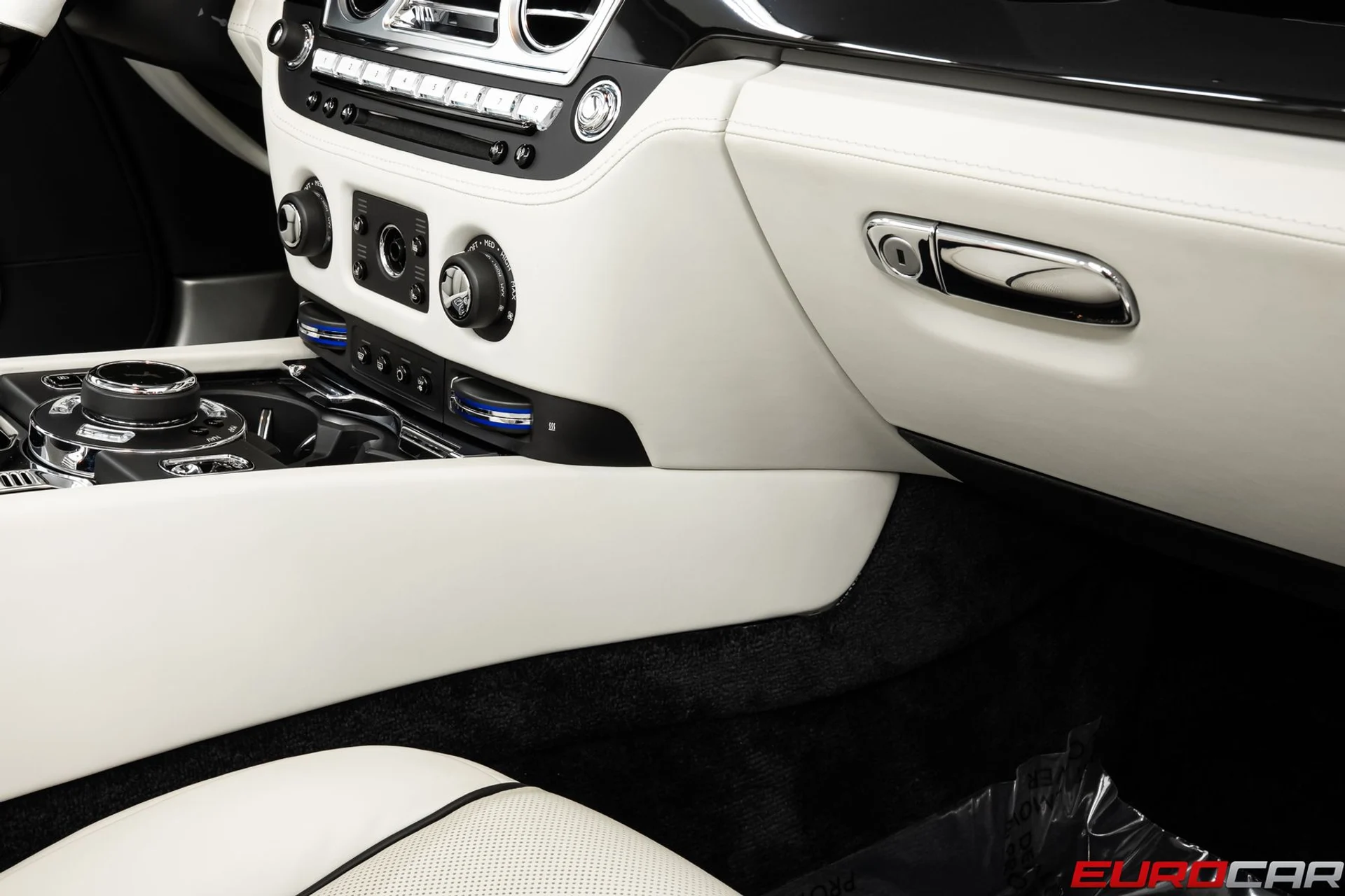 mph033_4214381184_be577b5a_17cf_4bf1_b524_cf165cab5fb5_d17d1b926f