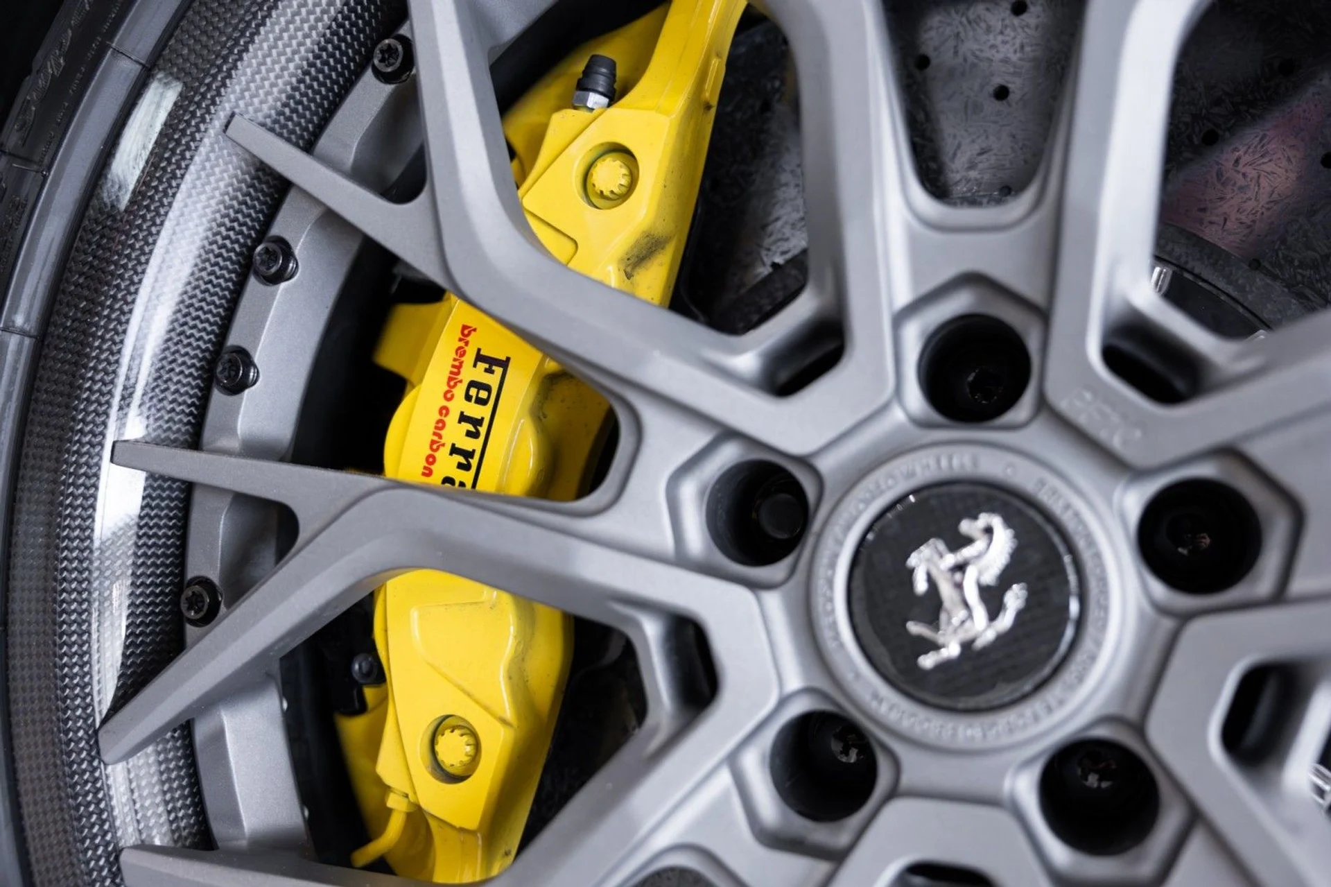 mph033_4216466517_f_Q_67e109cd53