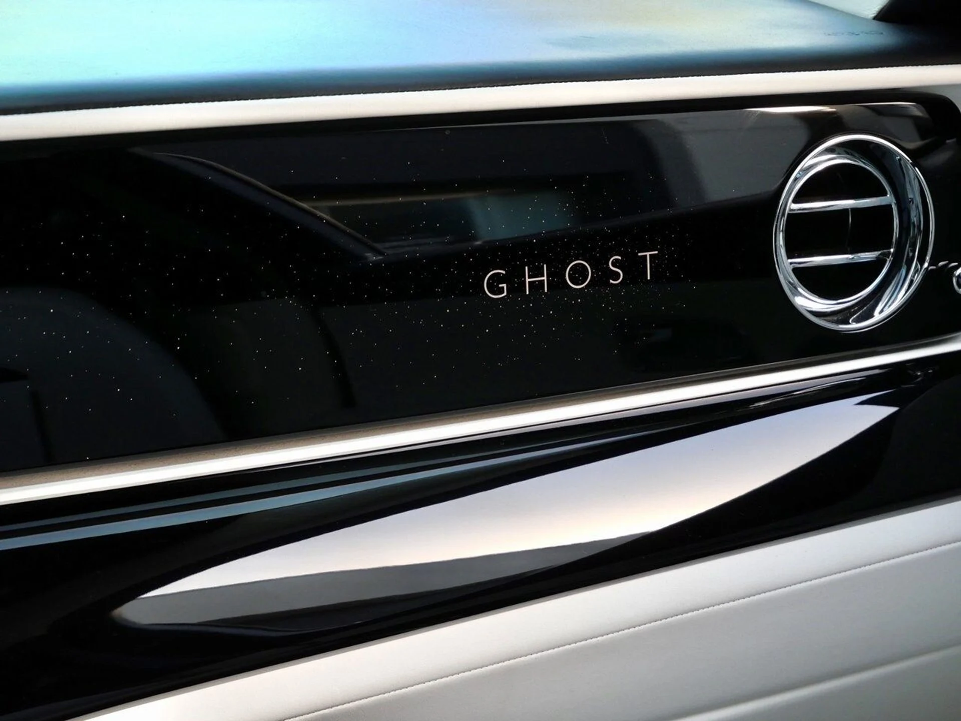 mph033_4226404068_4c593e94c940142661dcd83768487ed6x_534db9ce7b