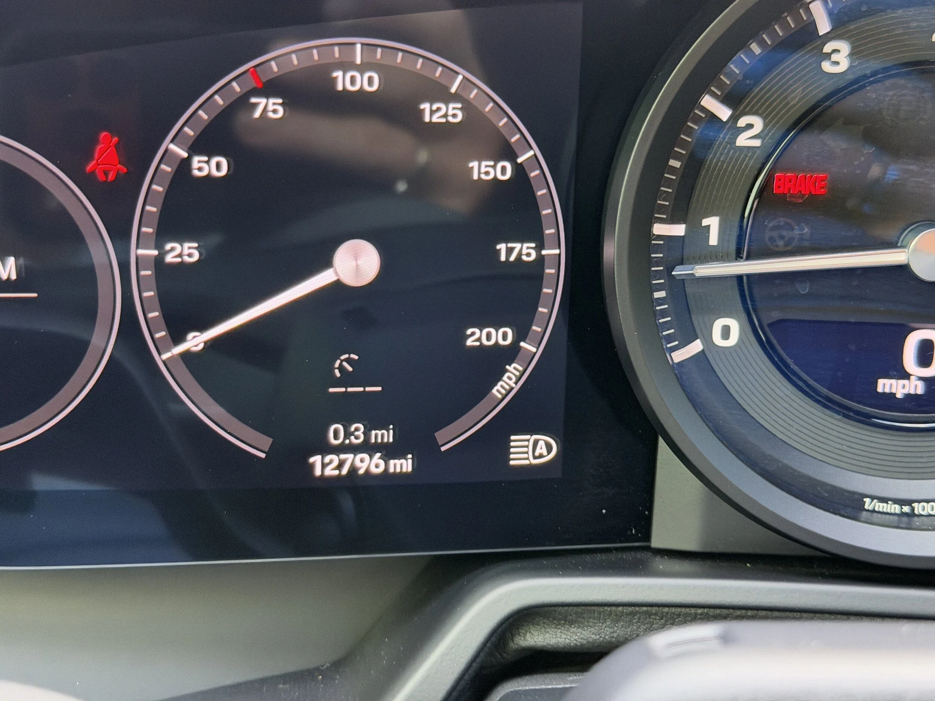 mph033_4235673333_a539c843833c7aee1a6ab1bd18ec224fx_220c12ce7a