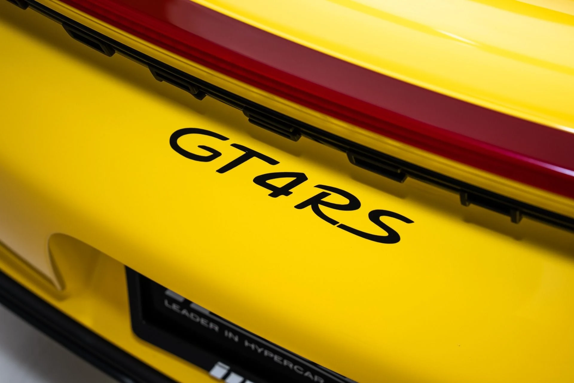 mph033_4236988435_Used_2024_Porsche_718_Cayman_GT_4_RS_1775511445_9c78f23ab7