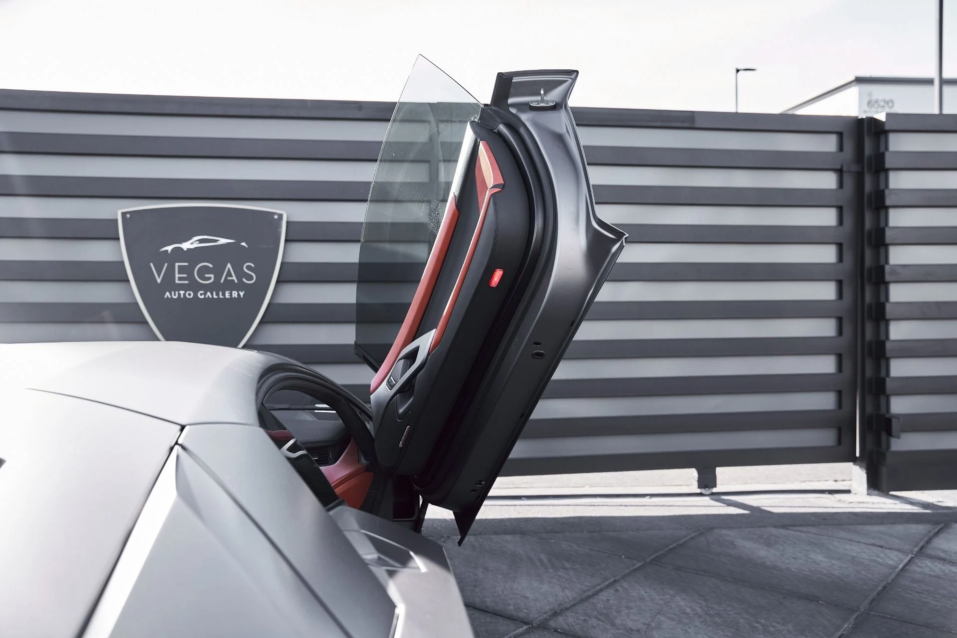 mph033_4245962178_Used_2018_Lamborghini_Aventador_S_Base_1773191818_bfe84984eb