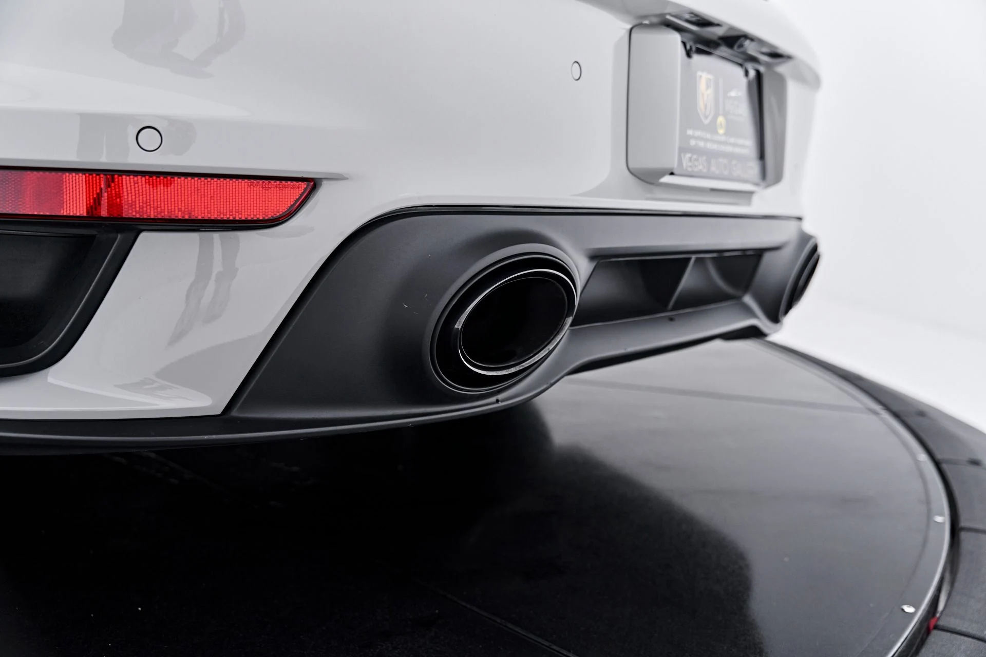 mph033_4261093084_Used_2024_Porsche_911_Turbo_S_1790987941_d5df5f6635