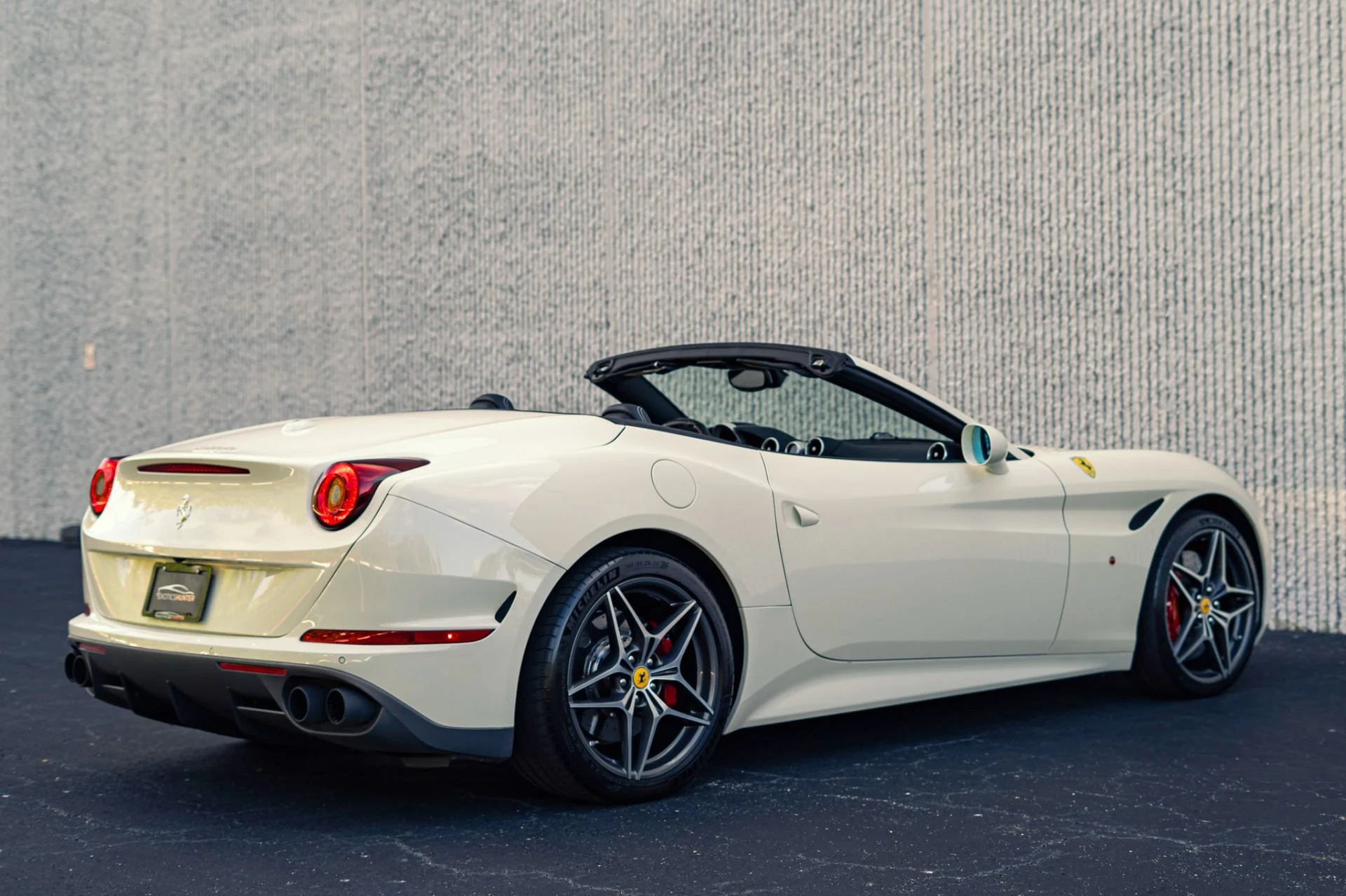 mph033_4266014383_Used_2017_Ferrari_California_T_251_K_MSRP_Special_Handling_Pack_Daytona_Seats_Powertrain_Warranty_1779481555_a7ceb7906b