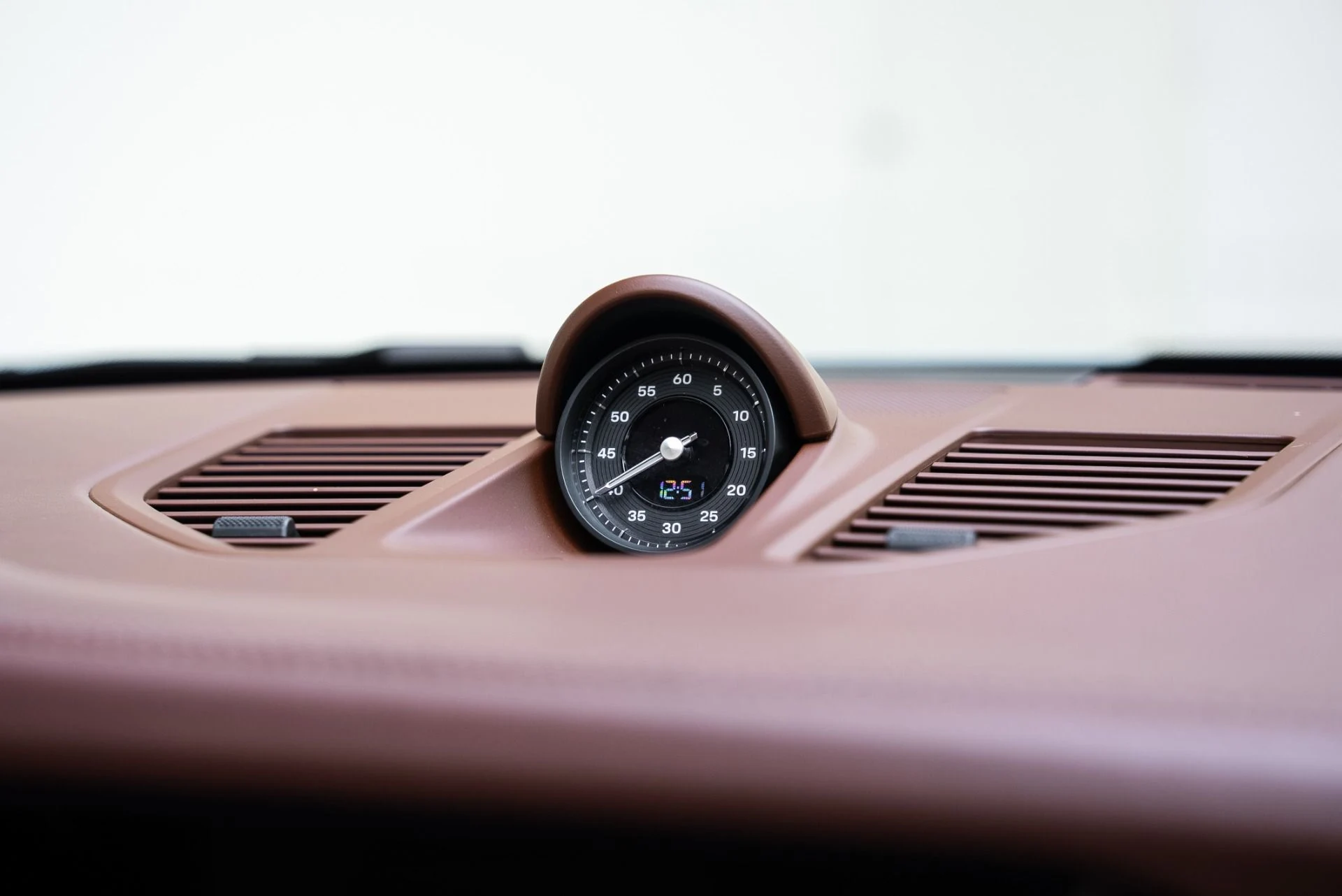 mph033_4280696196_Used_2025_Porsche_911_Carrera_4_GTS_1768865213_5927257b49