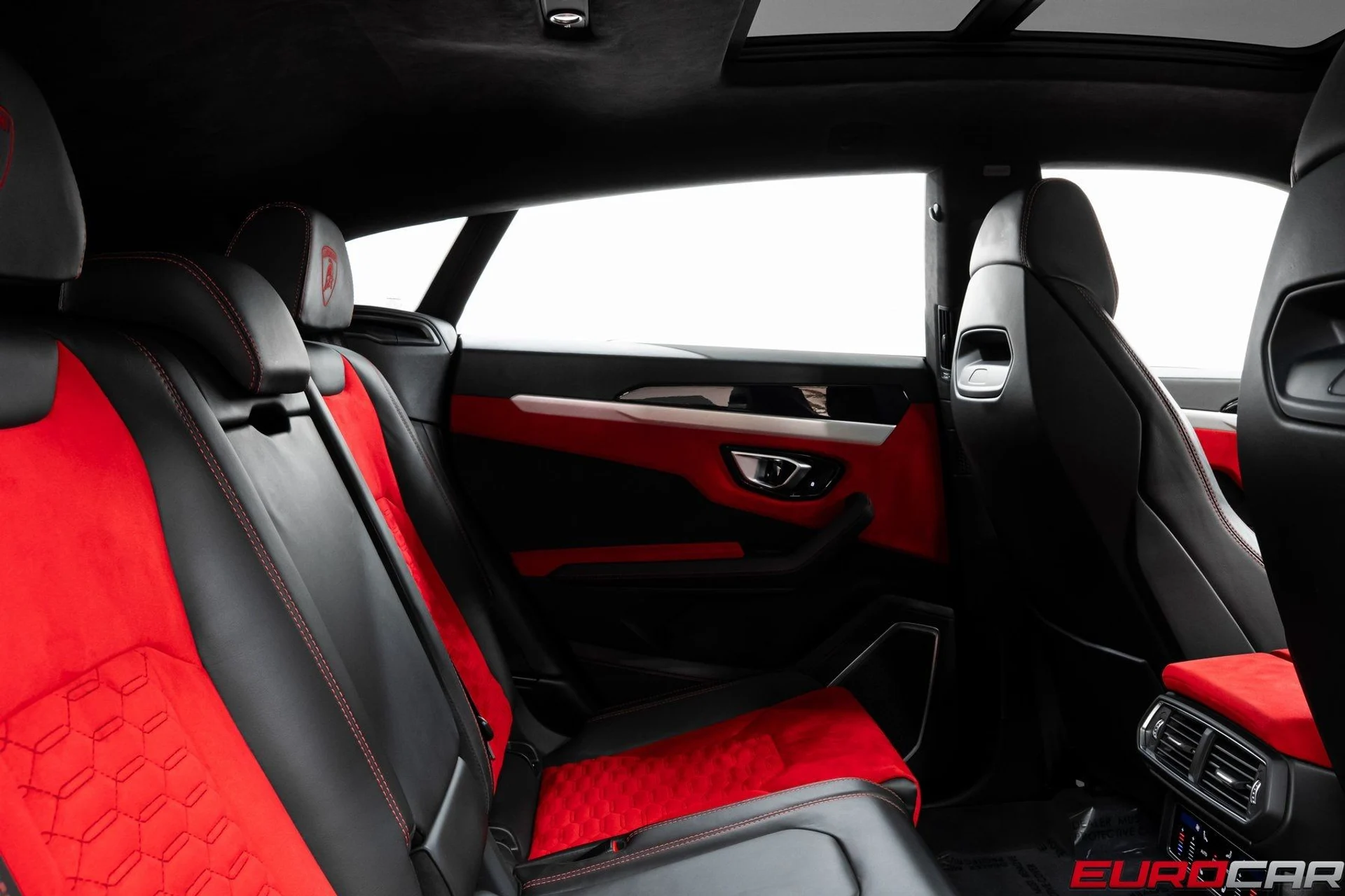 mph033_428091955_image_34_7228275602