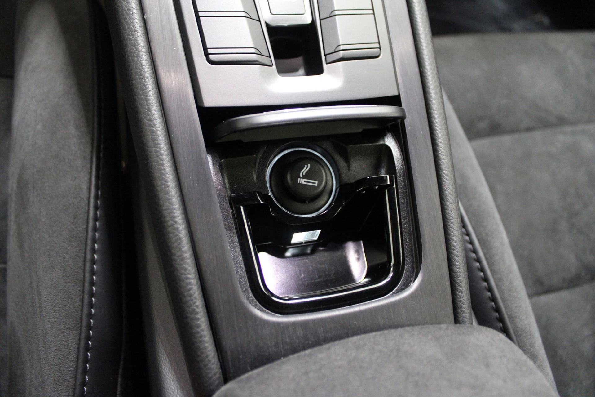 mph033_43314387_dadb290ff315dd77d3077665b9cdbaedx_3dd027e4f4