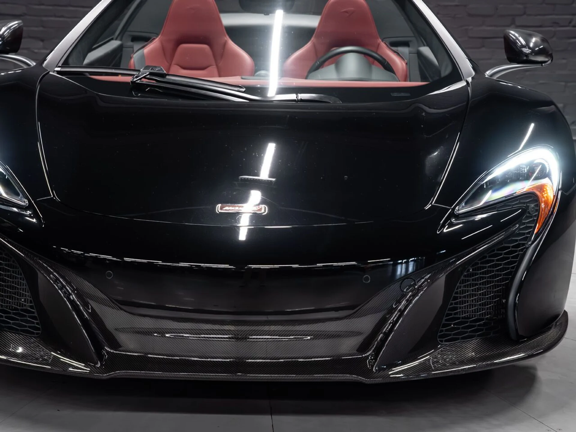 mph033_446178550_mclaren_650s_2015_9902c3caa2