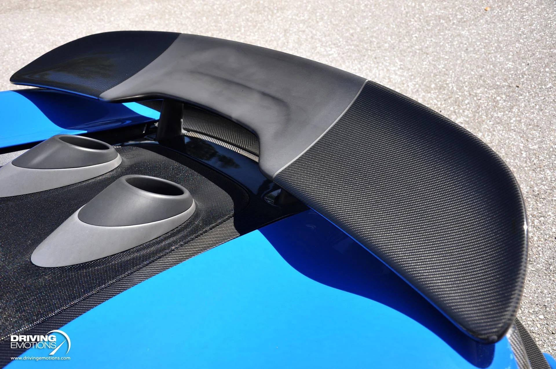 mph033_44930035_836_p34_l_e4a66eef97