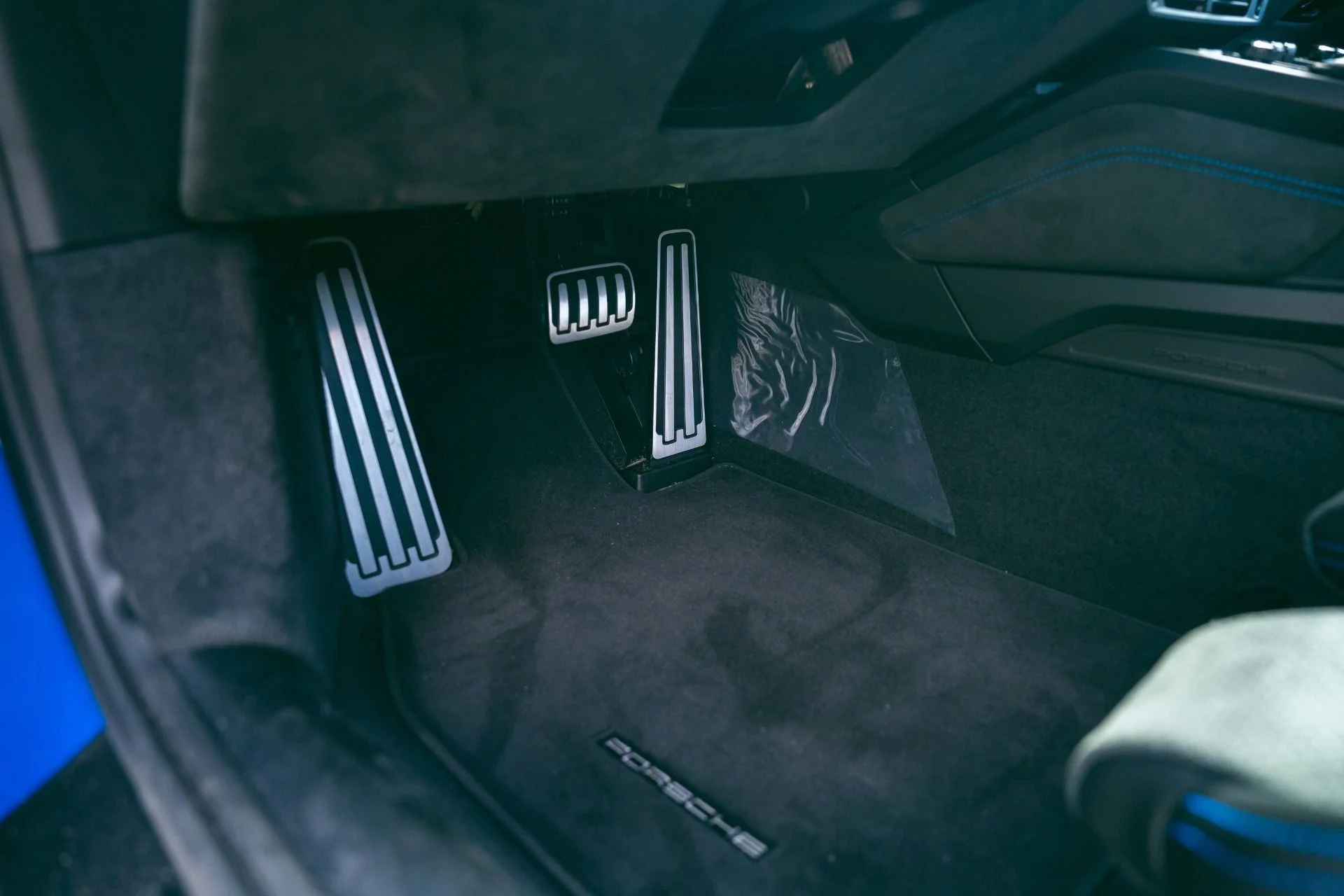 mph033_449778353_Used_2026_Porsche_911_GT_3_1781118317_baf74234be