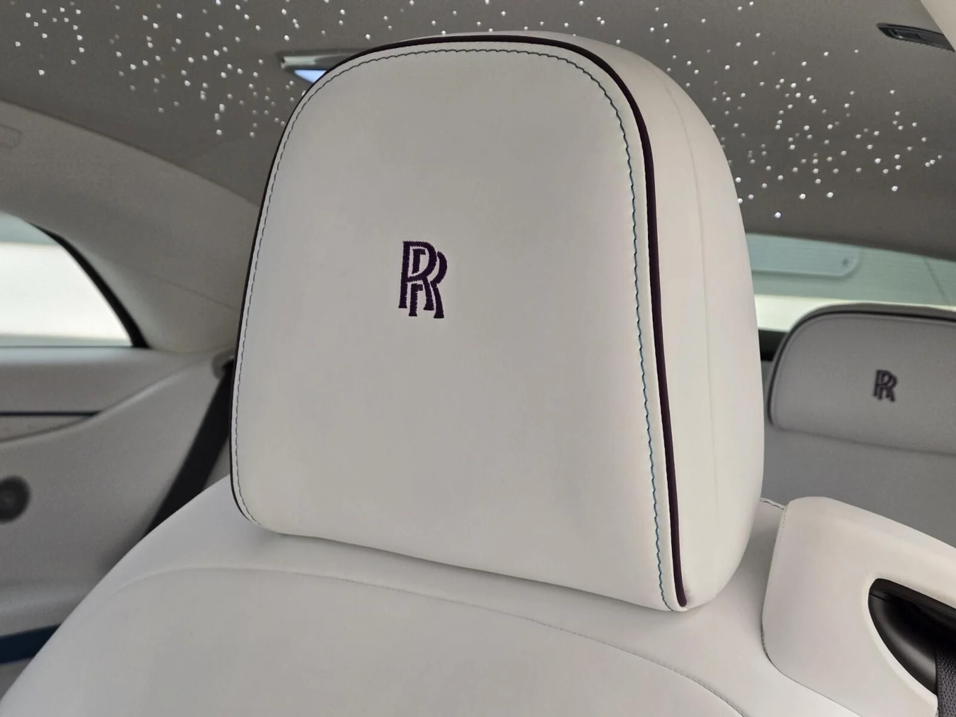 mph033_451499004_Used_2024_Rolls_Royce_Spectre_1761122054_c928dc4411