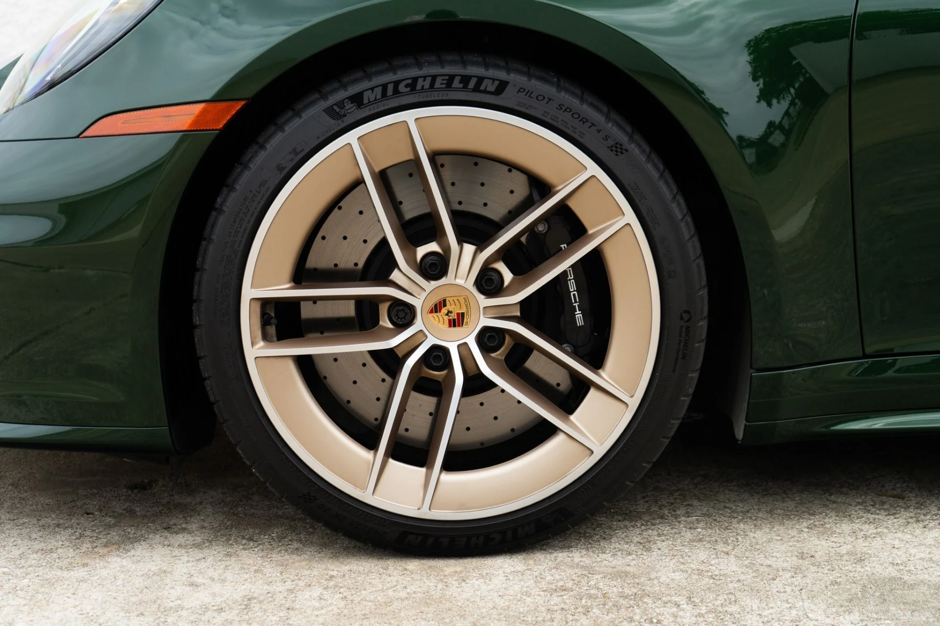 mph033_455296340_Used_2026_Porsche_911_Carrera_S_1778259598_a889e6c61a
