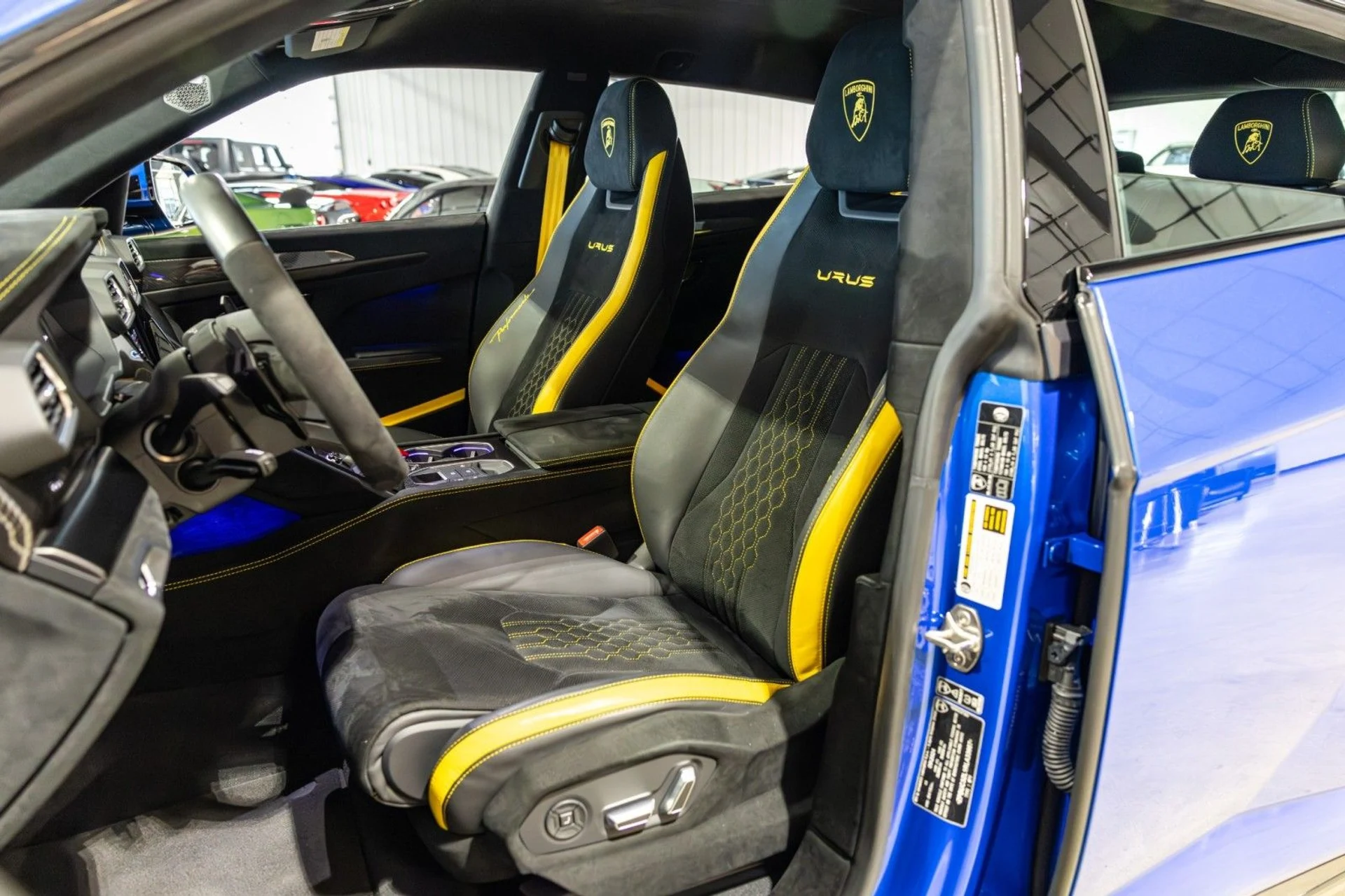 mph033_45892972_p_Q_742e3c00b0