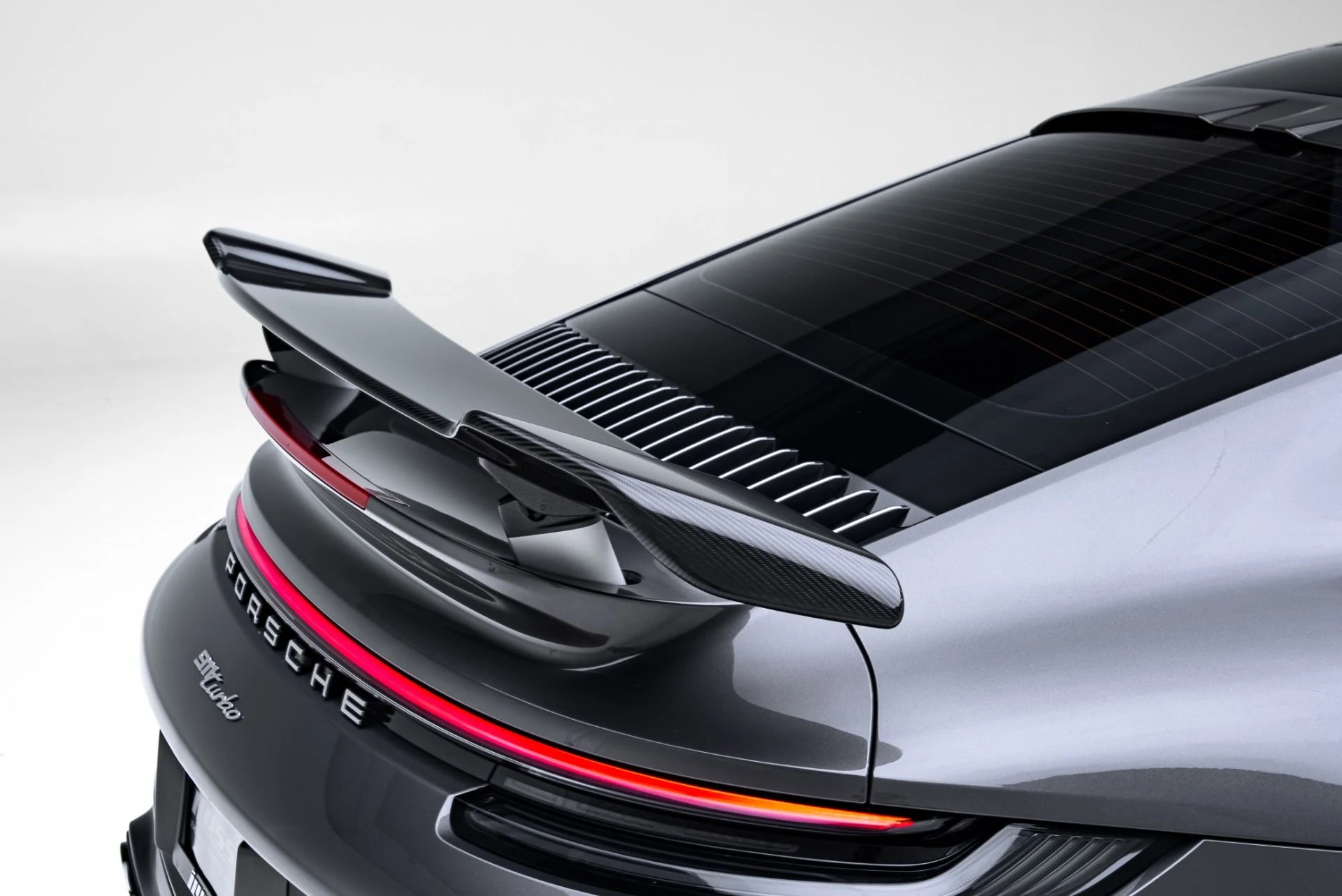 mph033_459565887_Used_2021_Porsche_911_Turbo_1771625049_09867eb86e