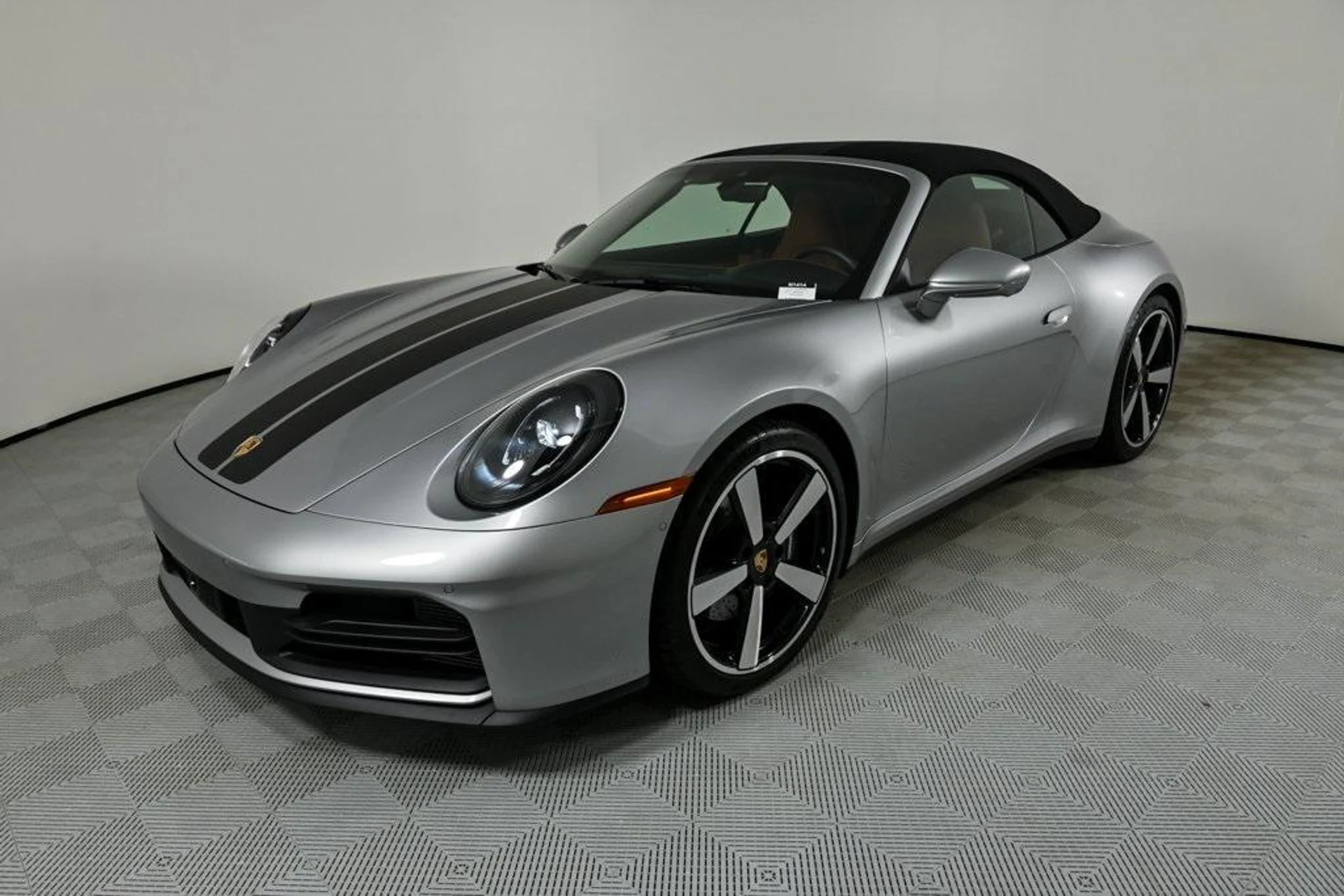 mph033_46222587_d_Akdn7_A2_G50x4j_Q21_1r_Hax_Cedg_4ee36460d8