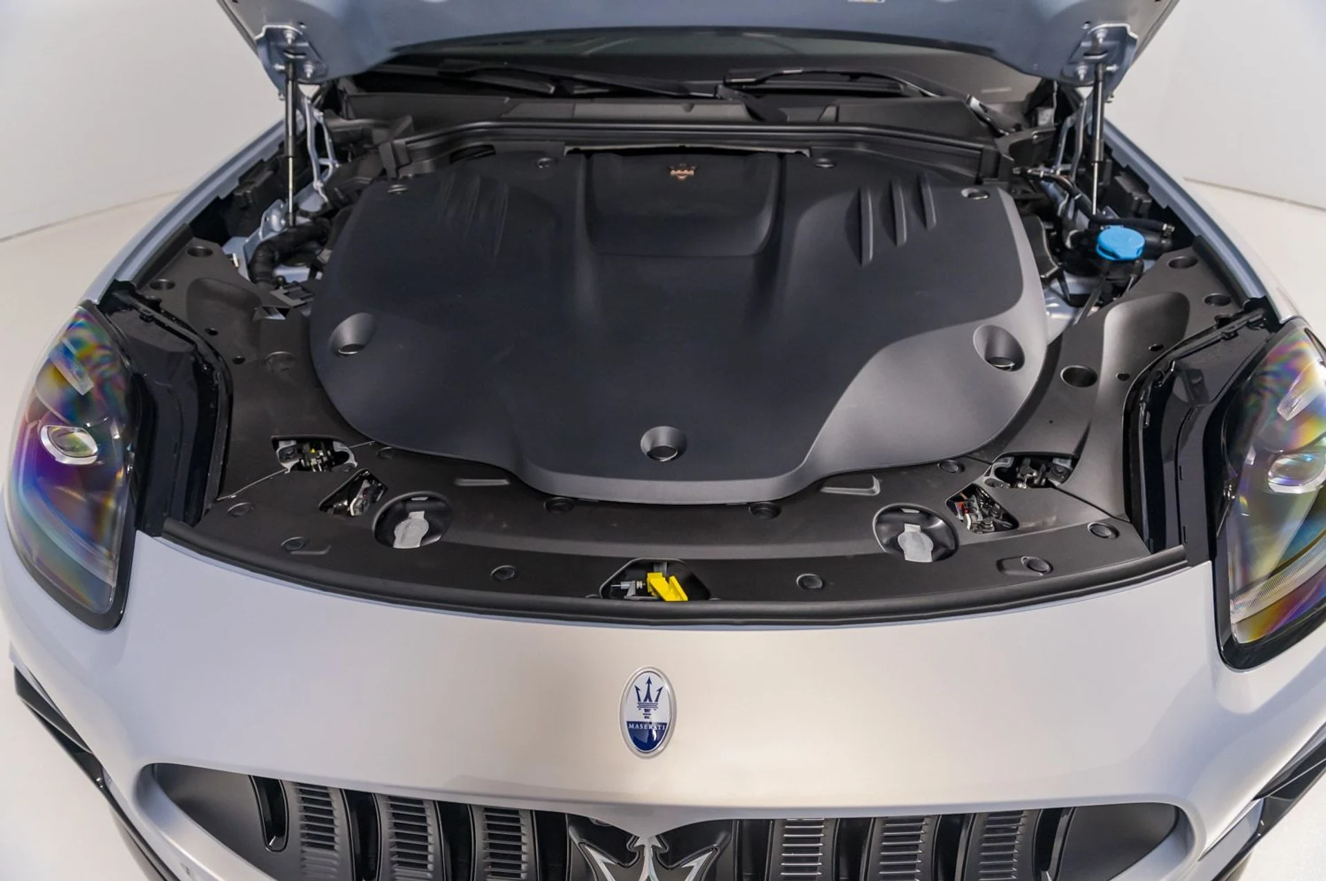 mph033_465917222_71caaaf60d024c6ba4bbd49a9f9ffc94_296b724240