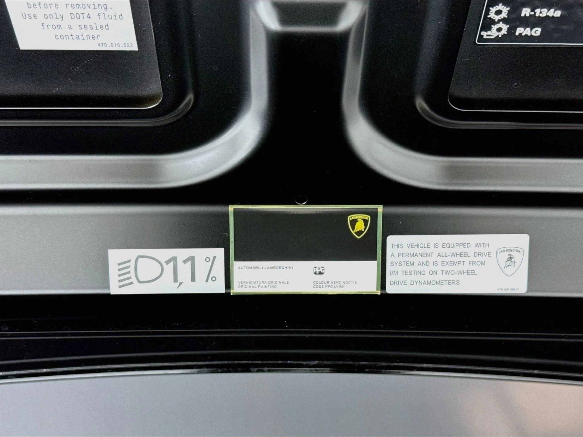 mph033_468841427_Used_2019_Lamborghini_Huracan_Performante_Spyder_1793134359_0119630454