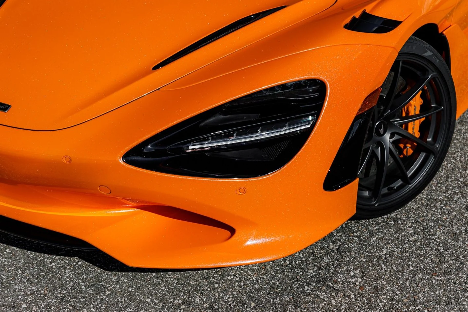 mph033_469299077_515_p34_l_46b3f0634a