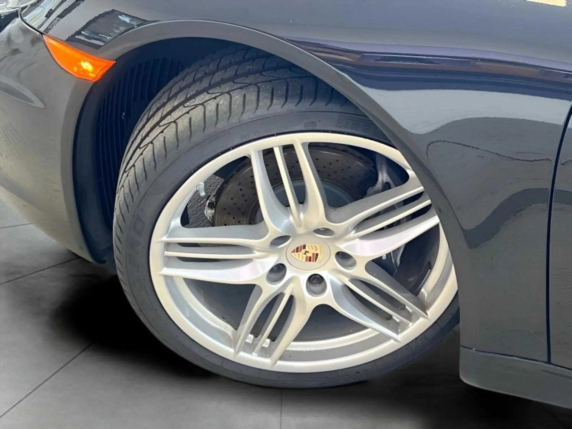 mph033_472659930_d7f57777da81bfb406772f8cb9120831x_5350aeccc4