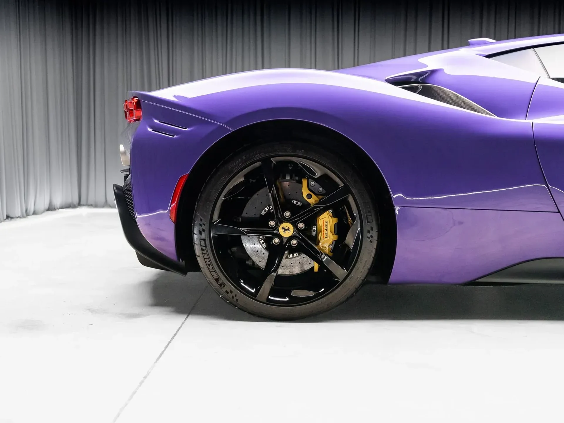 mph033_486587783_c35b496a_7526_4c4c_9dd4_8747fd315b5a_24c5793655