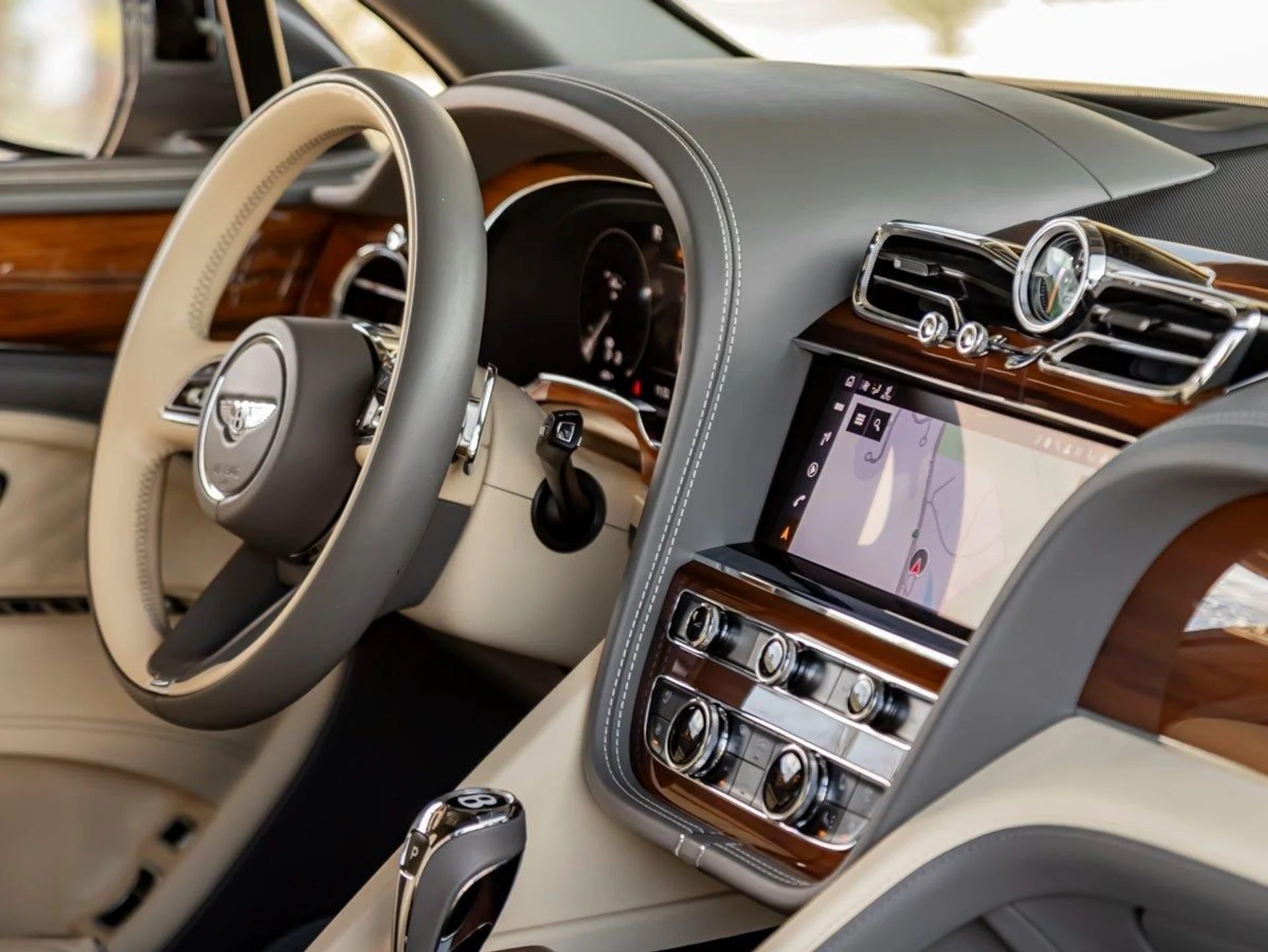 mph033_48751613_34_cc444830c5