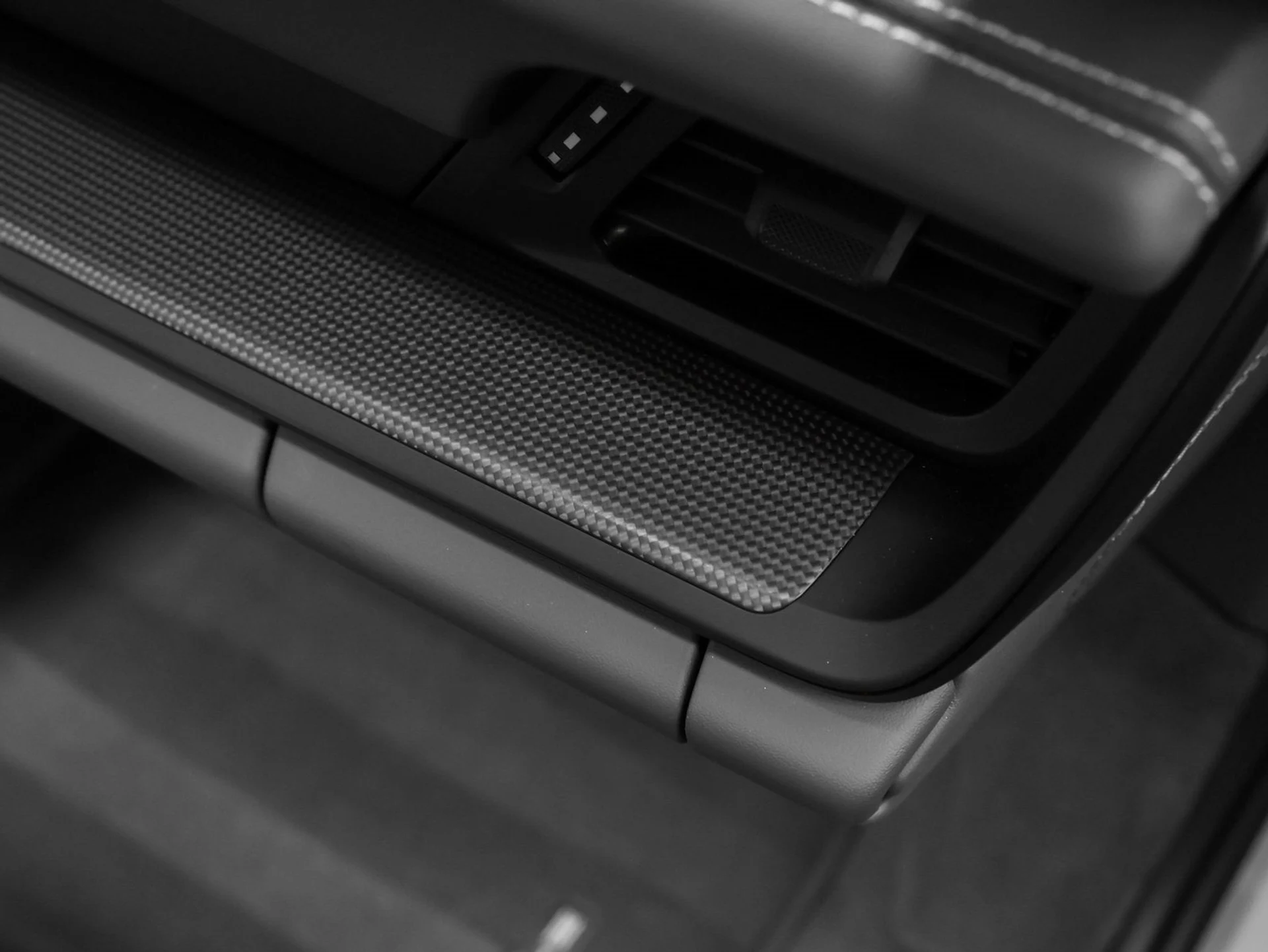 mph033_507597056_34_d2bbe72fa4