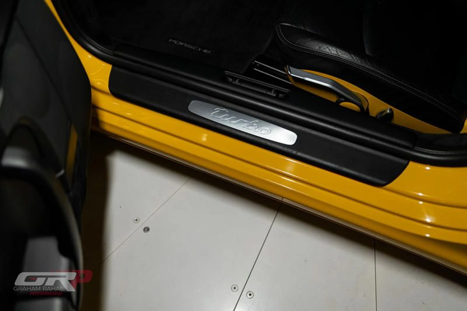 mph033_507647633_5506_C4_A1_F541_4233_A65_F_EF_02_CB_3_D6_F6_A_9c1ea9297c