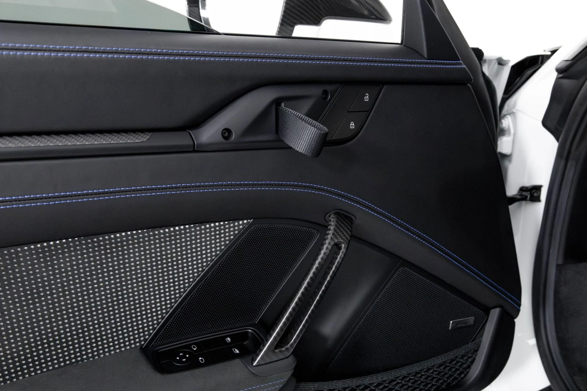 mph033_509696339_Used_2024_Porsche_911_GT_3_RS_1763426481_966b6fd82e