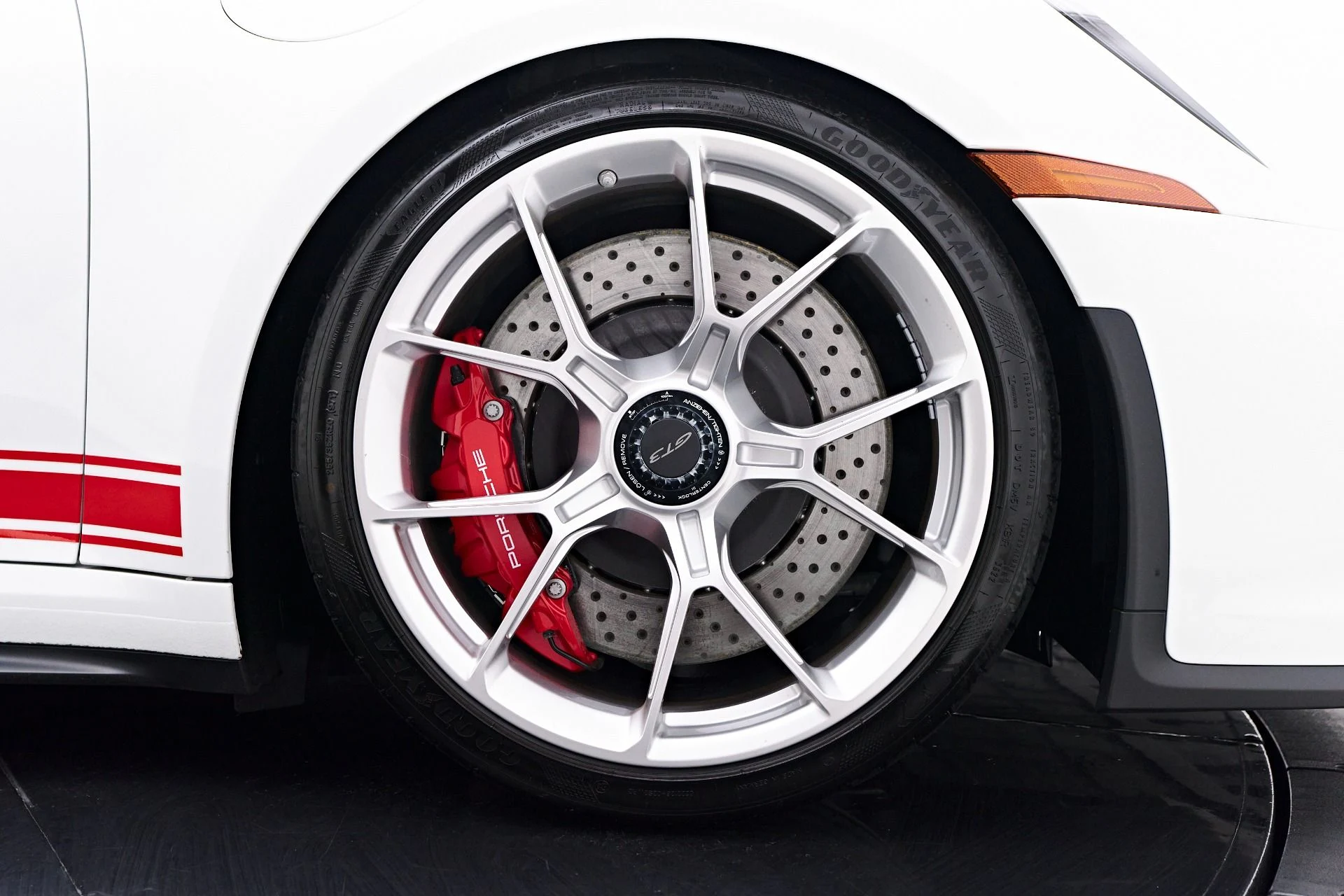 mph033_510055964_Used_2023_Porsche_911_GT_3_1750710983_ce15bcf18b