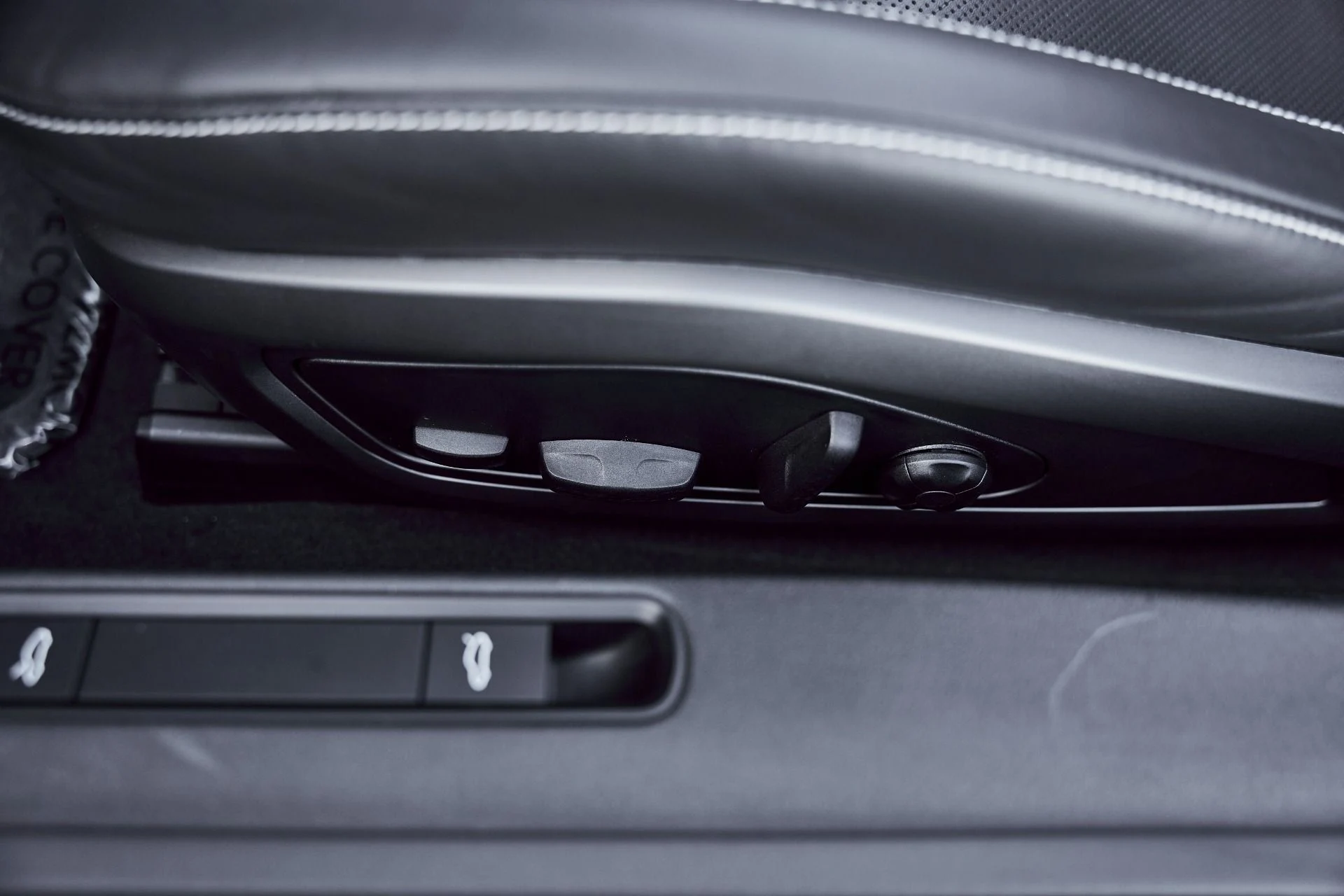 mph033_513572101_Used_2022_Porsche_911_Turbo_S_1773939922_874843b7b2